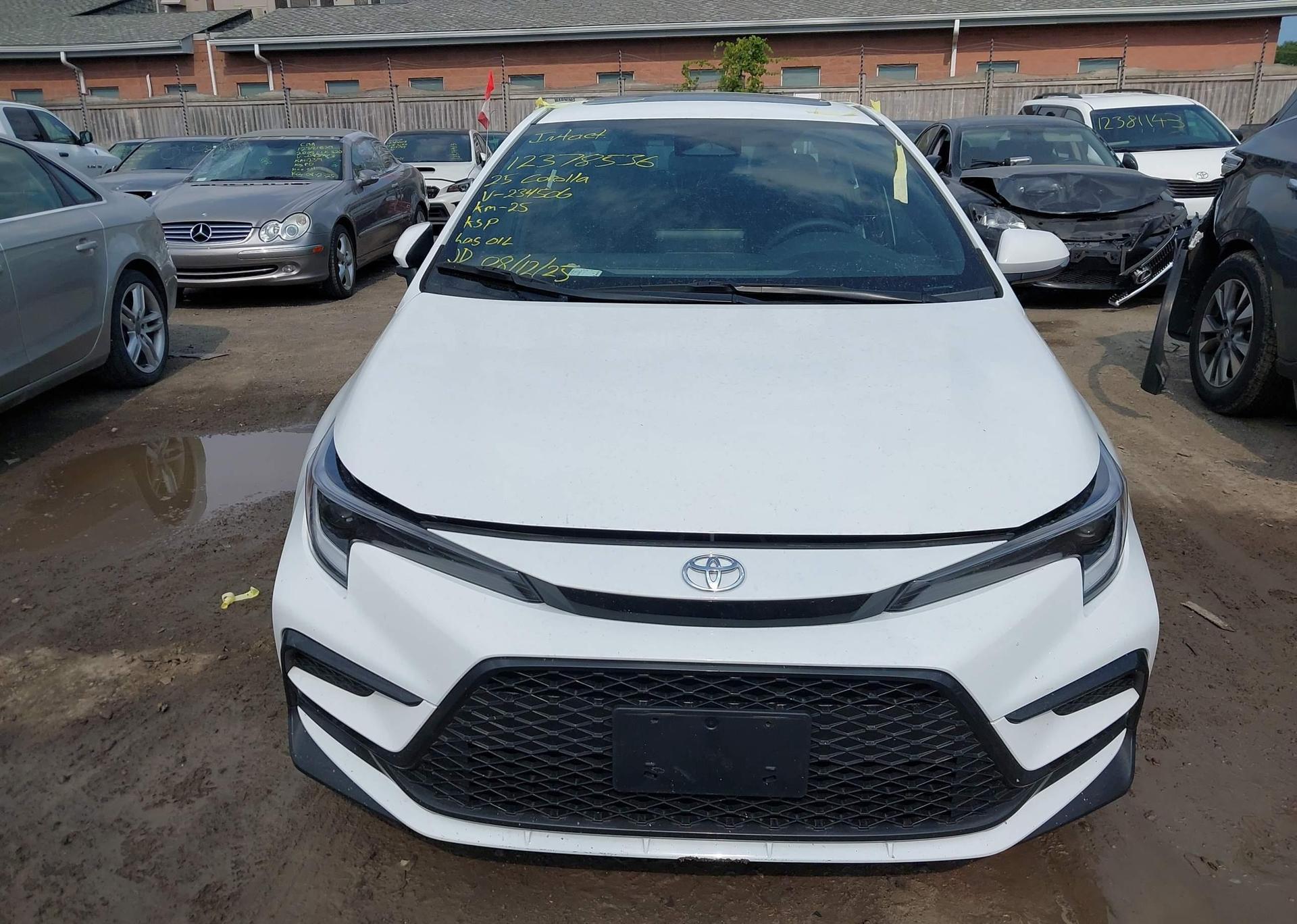 2025 TOYOTA COROLLA SE