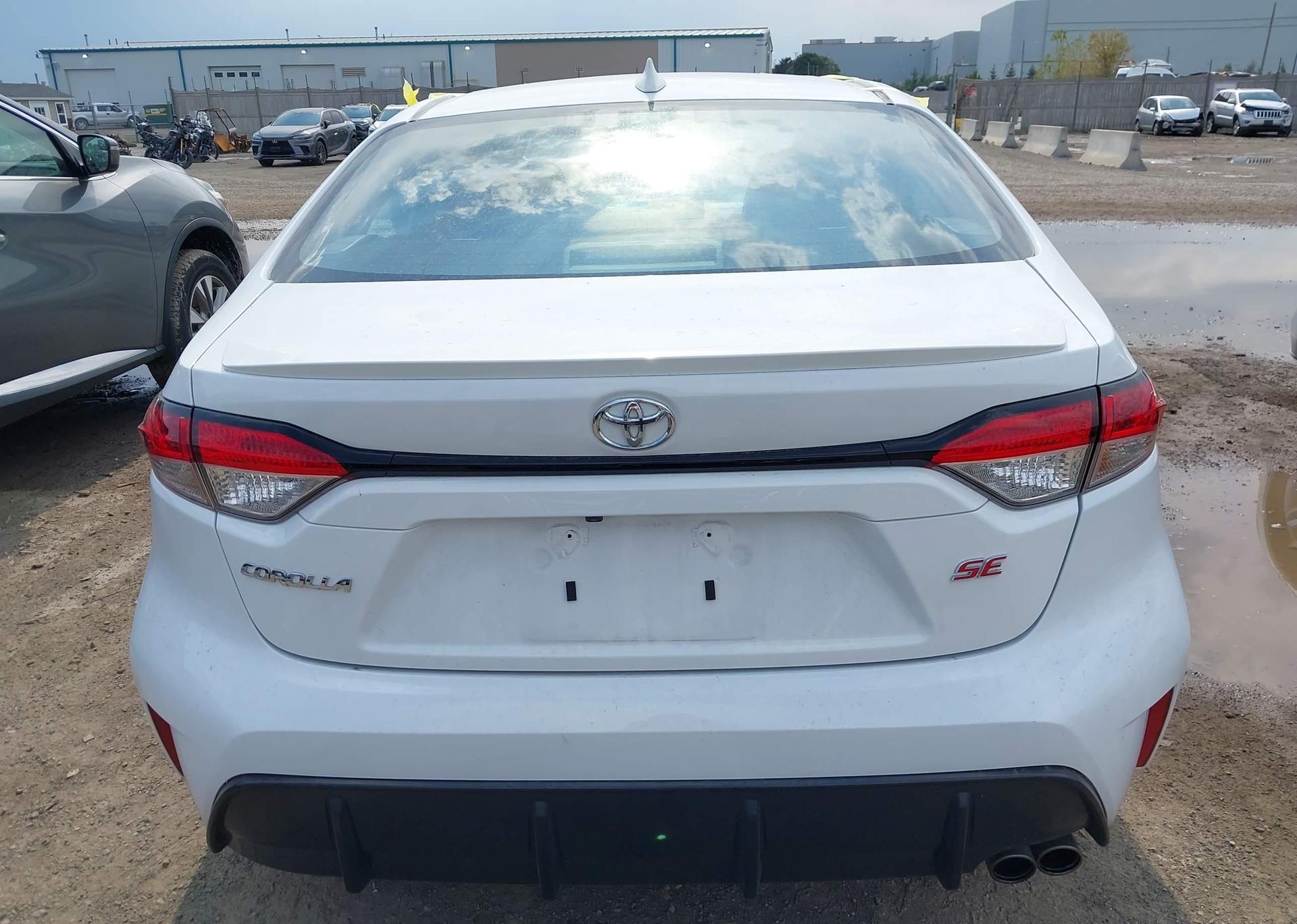 2025 TOYOTA COROLLA SE