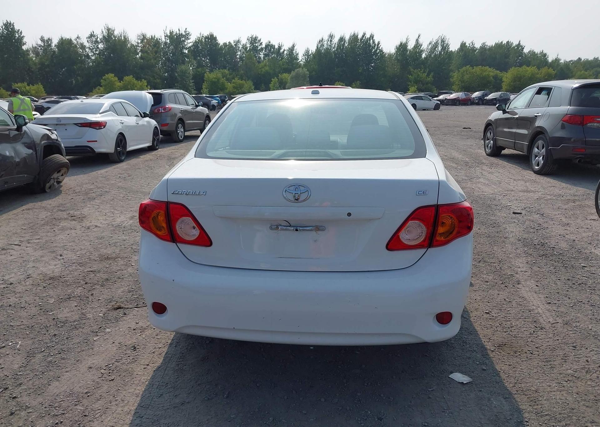 2009 TOYOTA COROLLA S