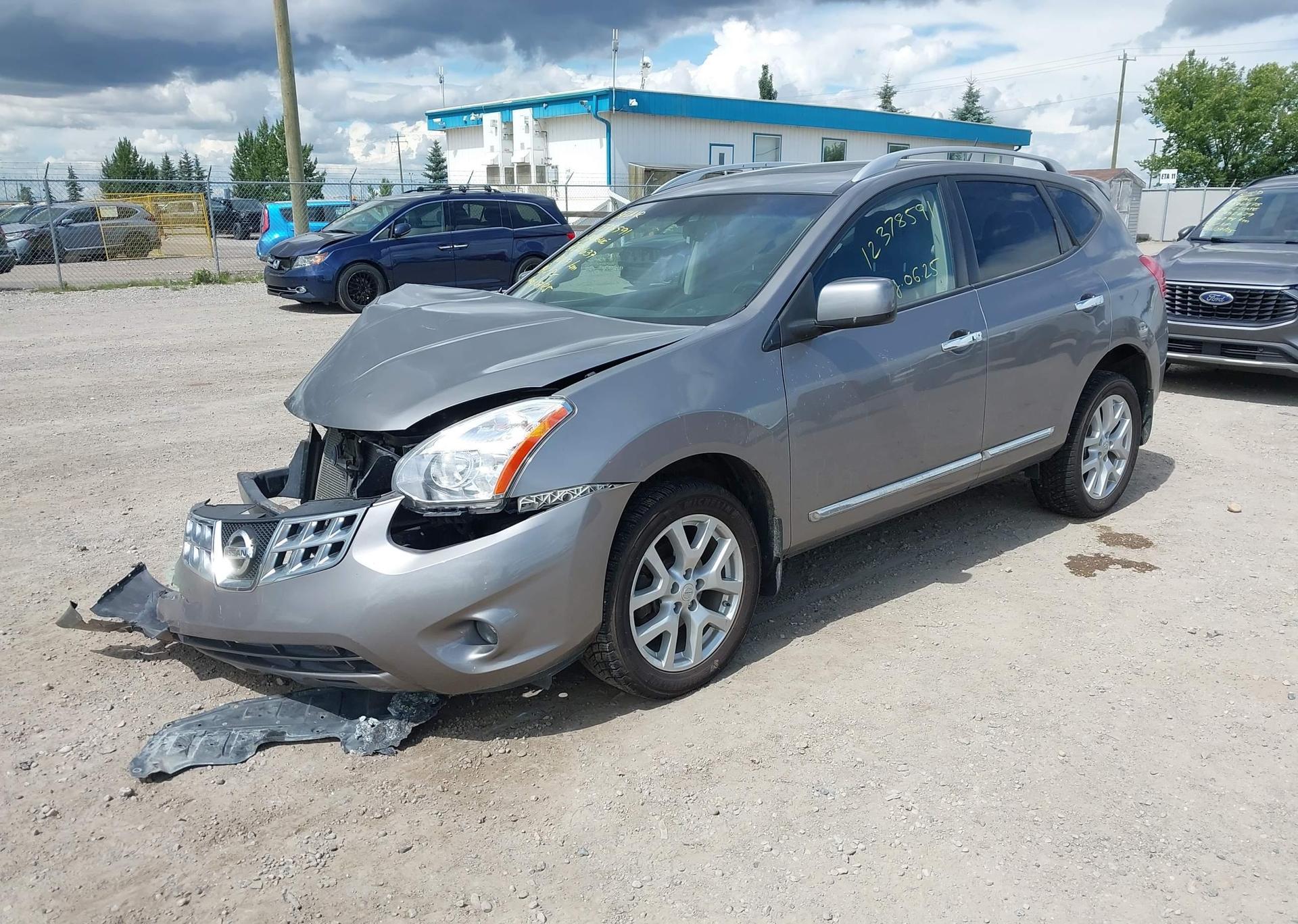 2011 NISSAN ROGUE S