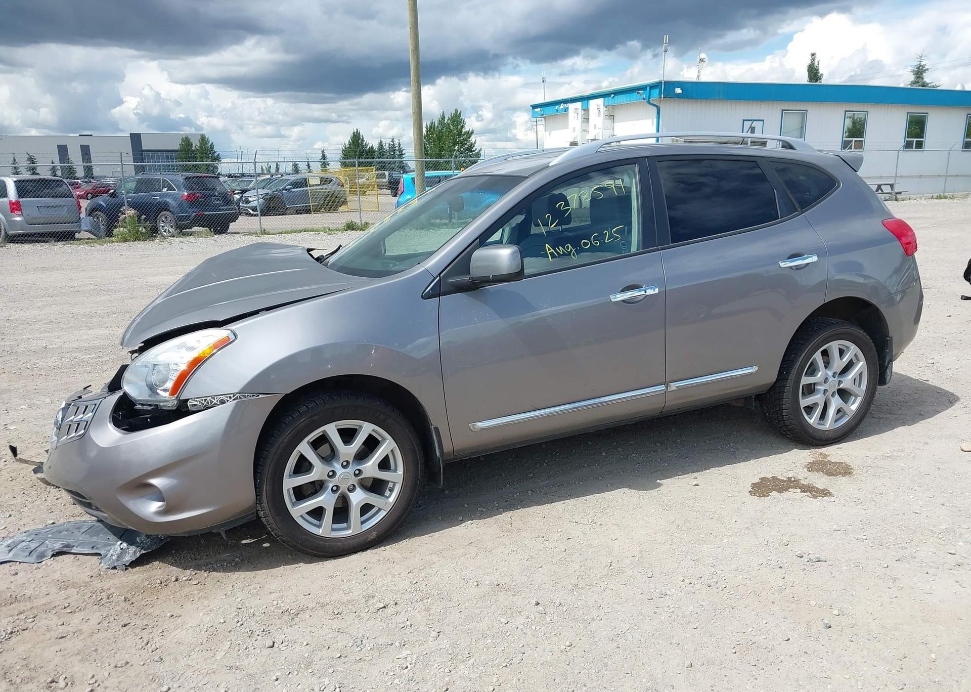 2011 NISSAN ROGUE S