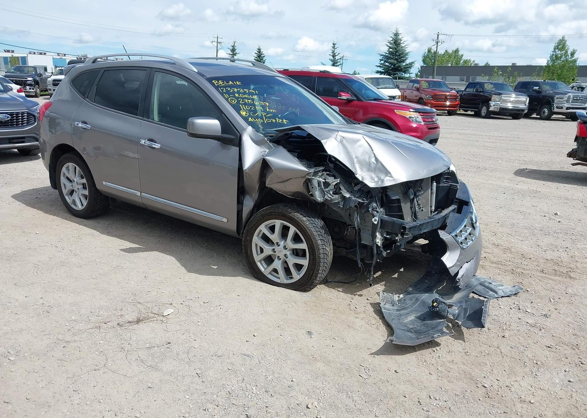 2011 NISSAN ROGUE S