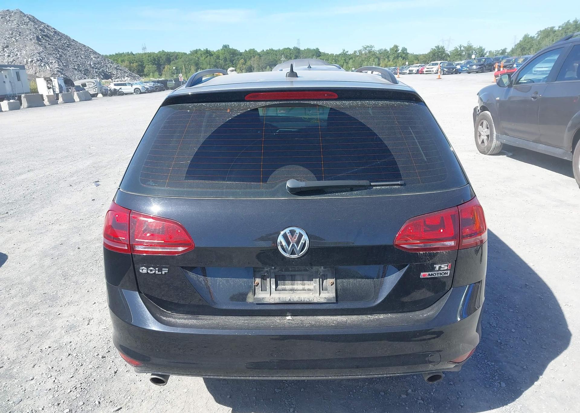 2017 VOLKSWAGEN GOLF SPORTWAGEN S