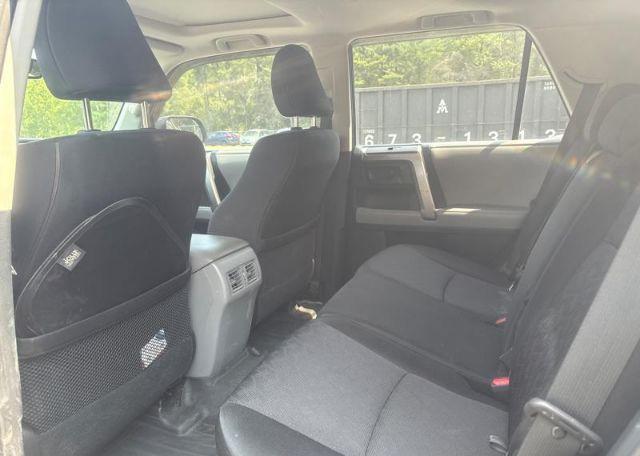 2010 TOYOTA 4RUNNER SR5