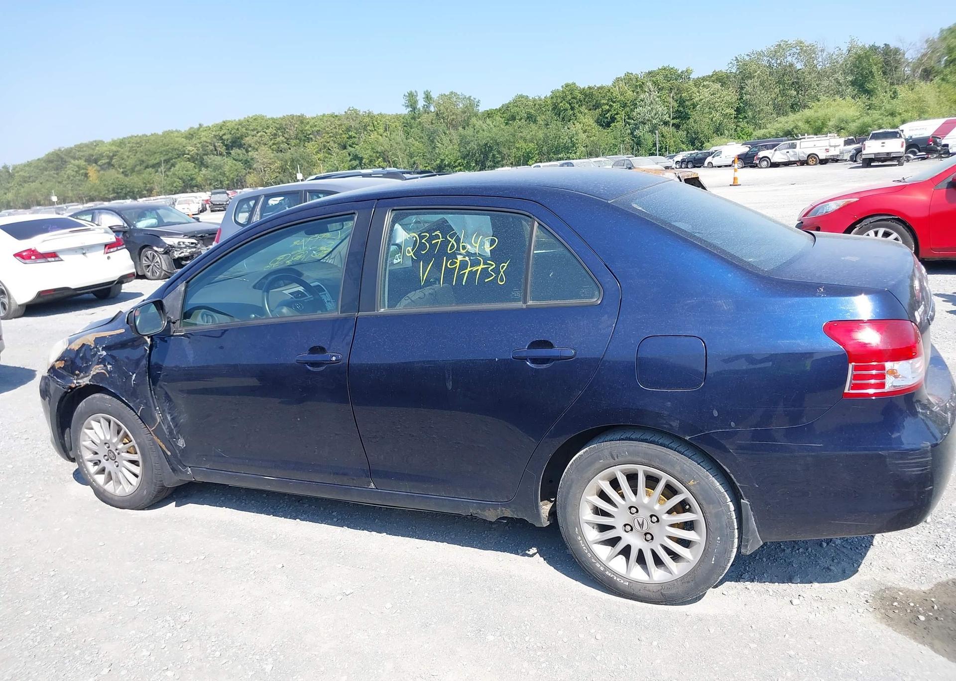 2008 TOYOTA YARIS