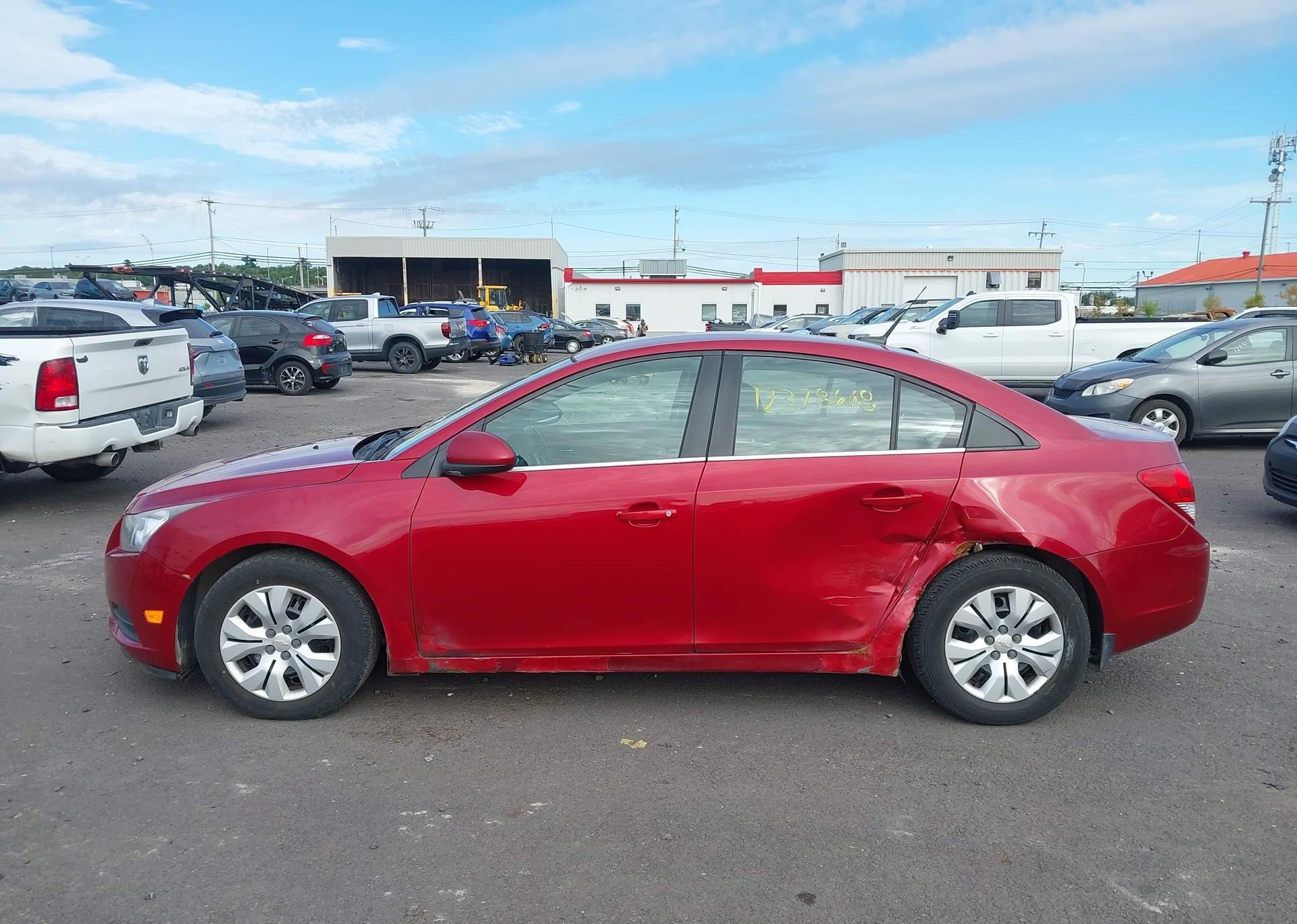 2014 CHEVROLET CRUZE LT