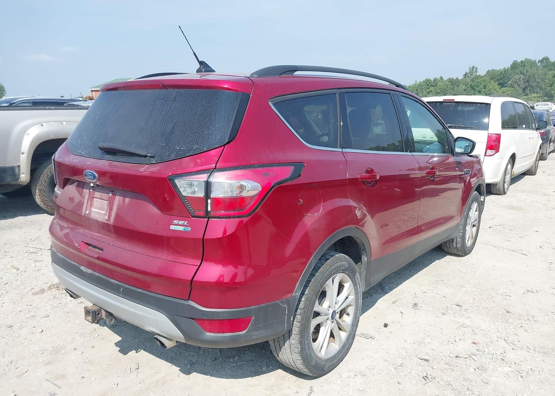 2018 FORD ESCAPE SEL