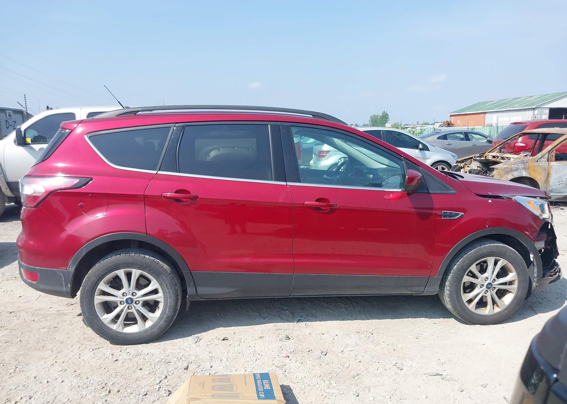 2018 FORD ESCAPE SEL