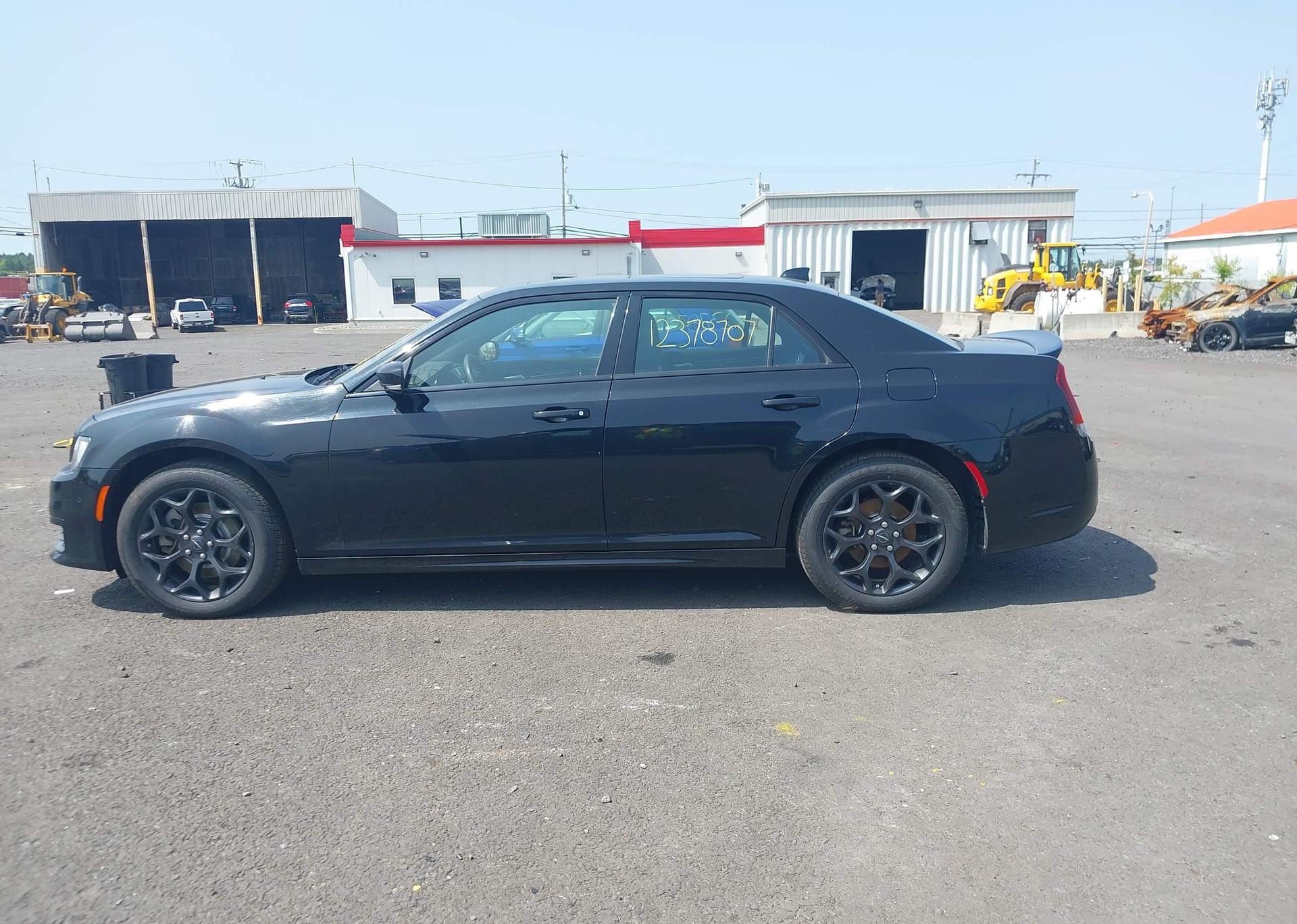 2022 CHRYSLER 300 S