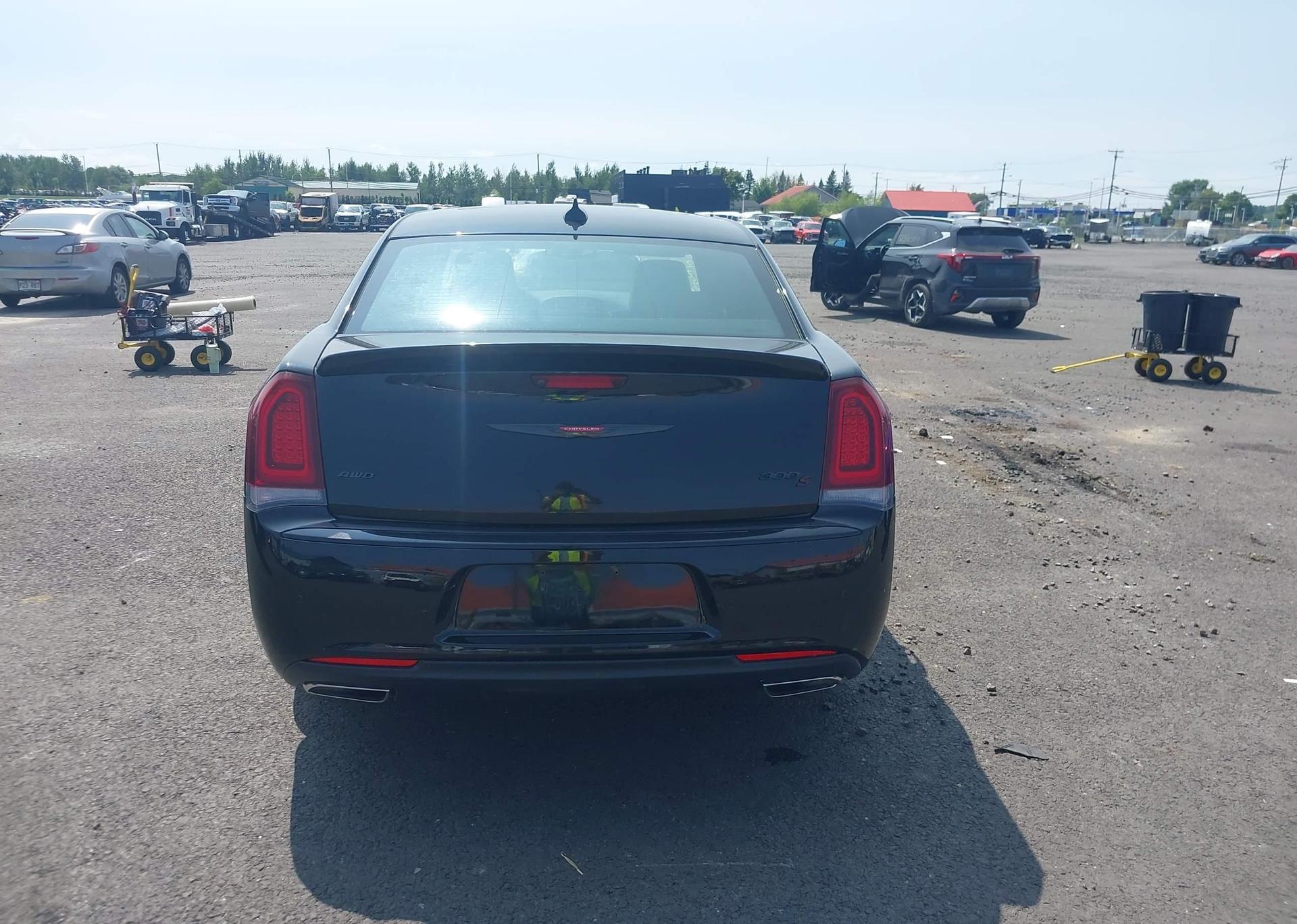 2022 CHRYSLER 300 S