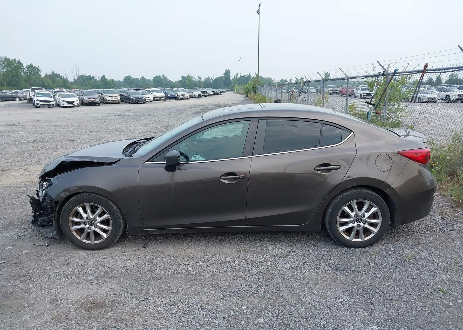 2015 MAZDA 3 TOURING
