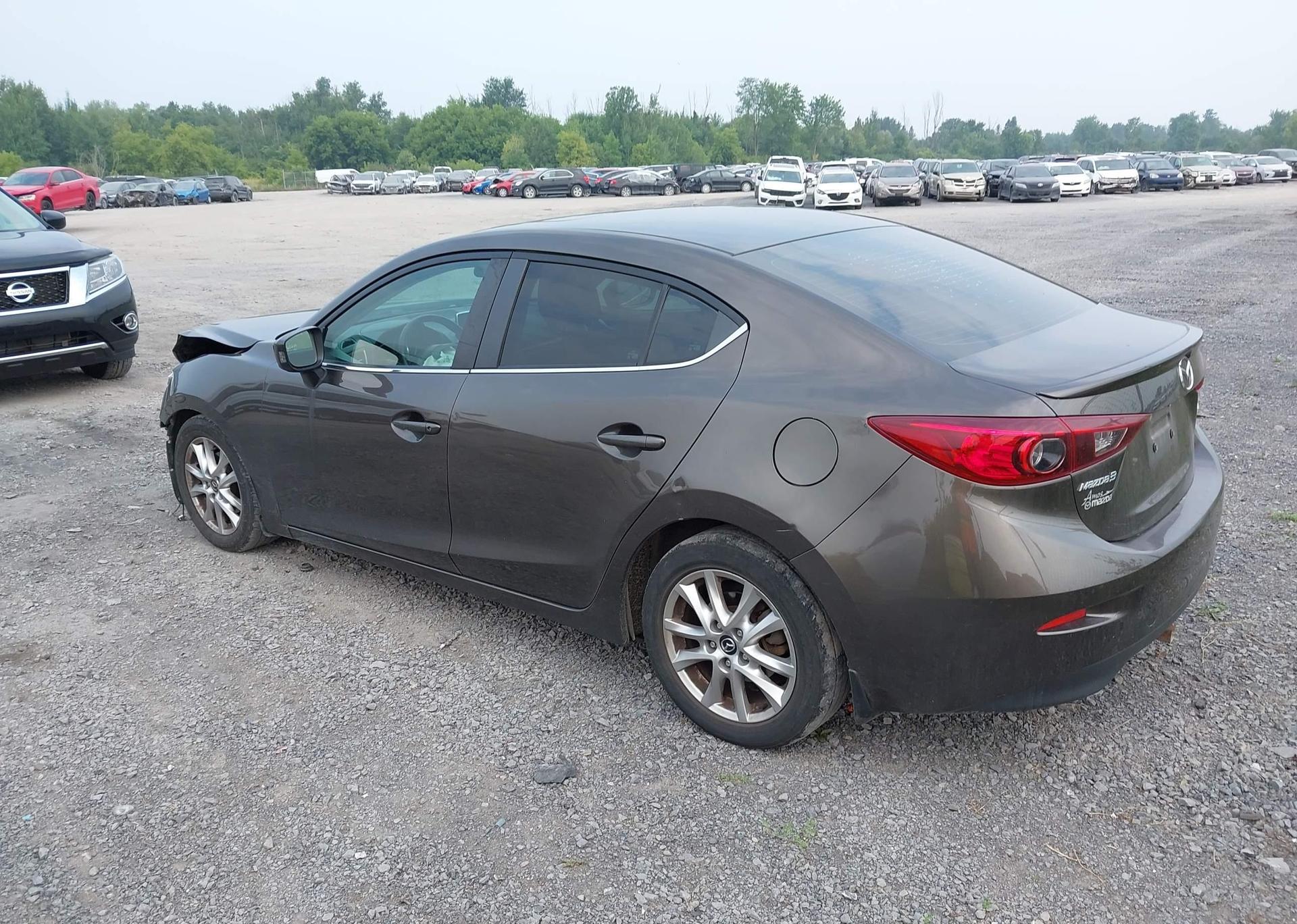 2015 MAZDA 3 TOURING