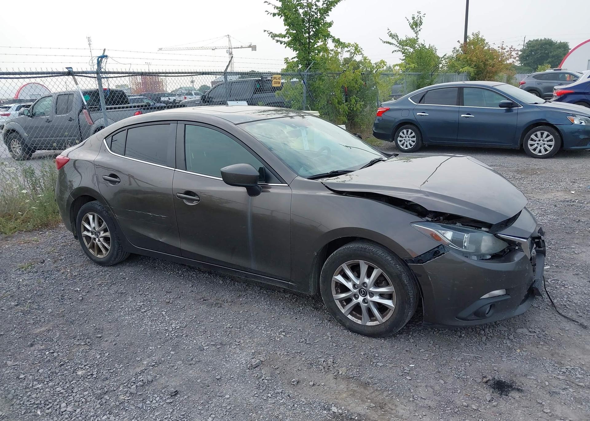 2015 MAZDA 3 TOURING