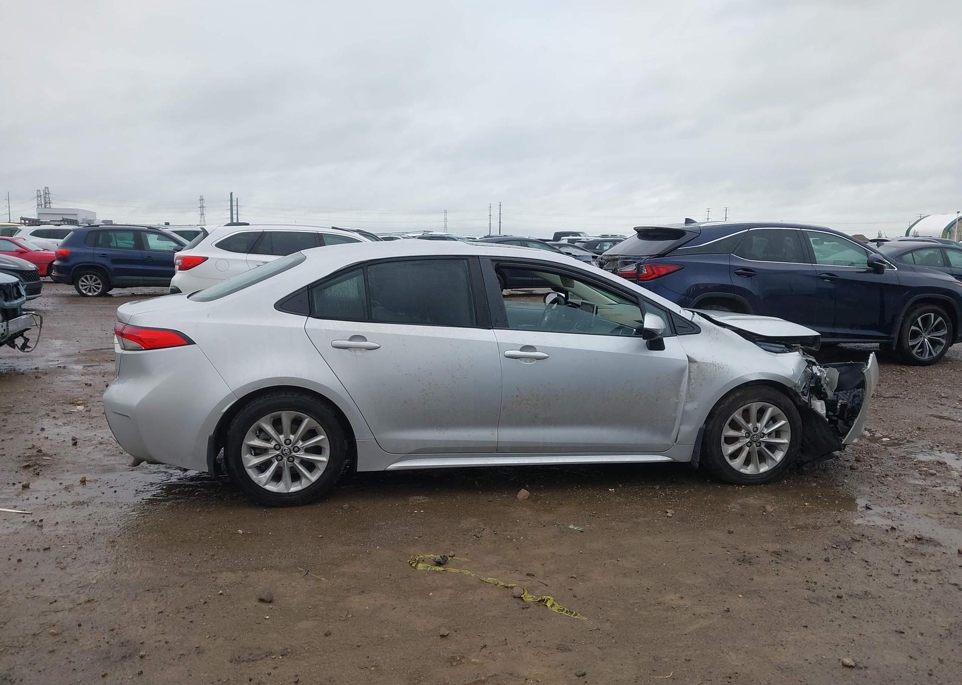 2021 TOYOTA COROLLA LE
