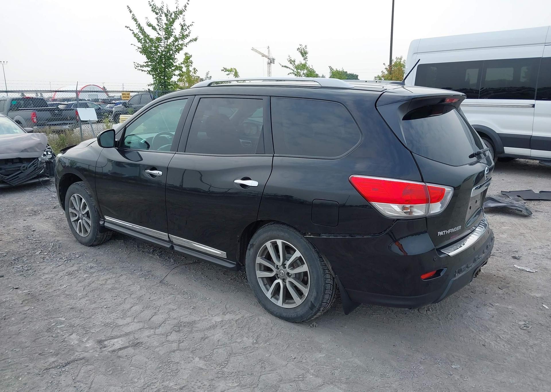 2014 NISSAN PATHFINDER PLATINUM