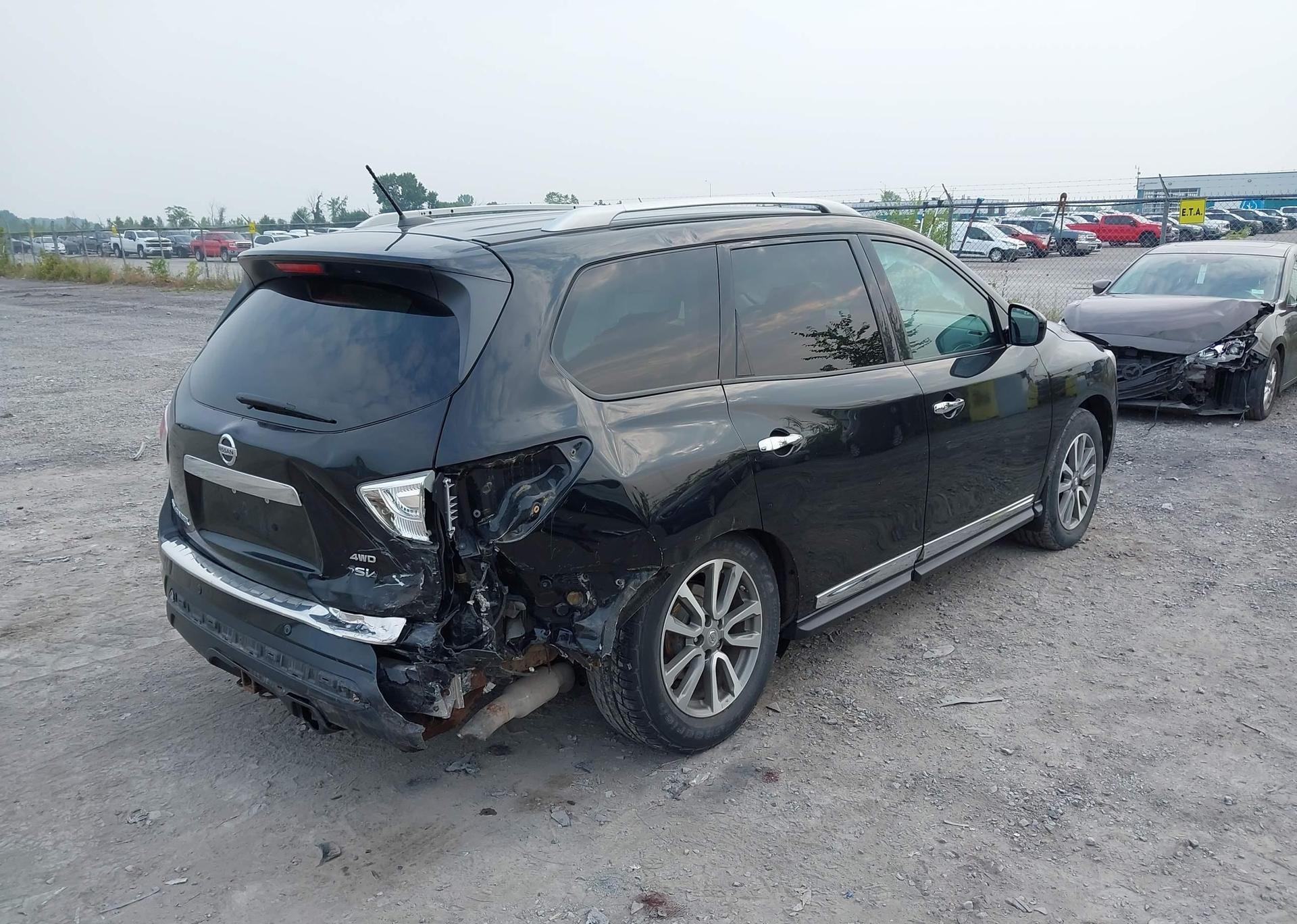 2014 NISSAN PATHFINDER PLATINUM