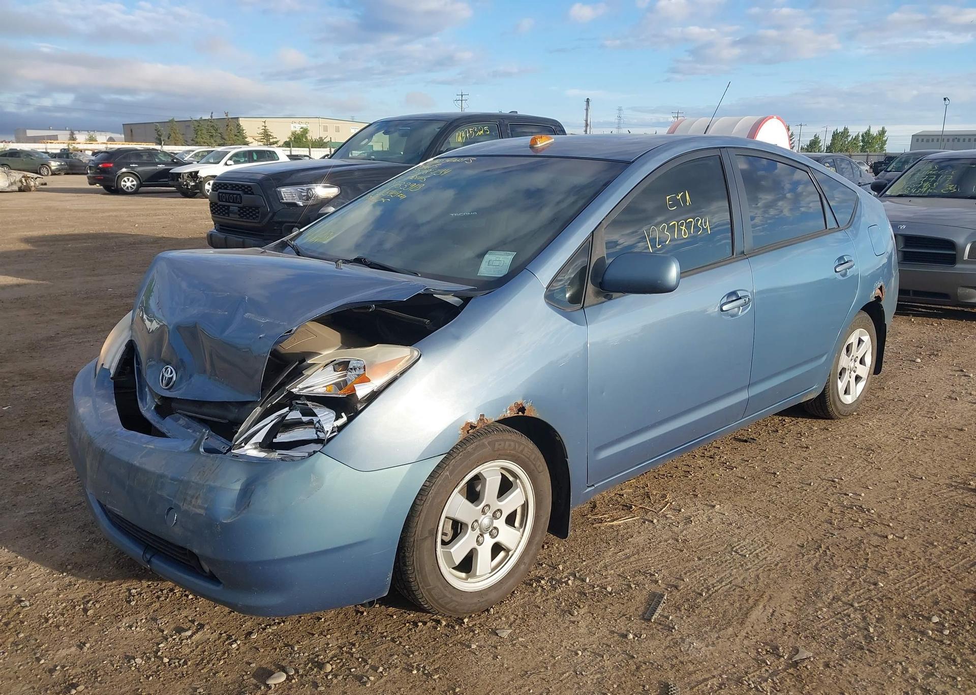2004 TOYOTA PRIUS
