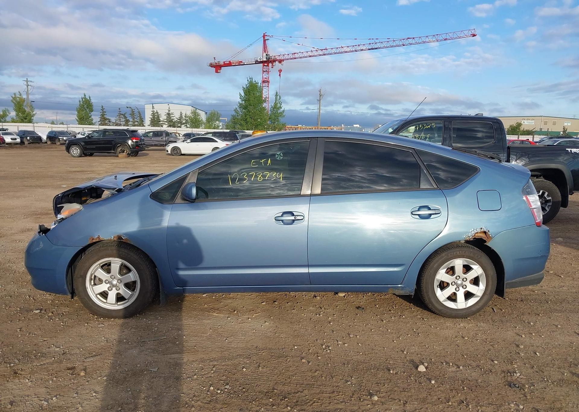 2004 TOYOTA PRIUS