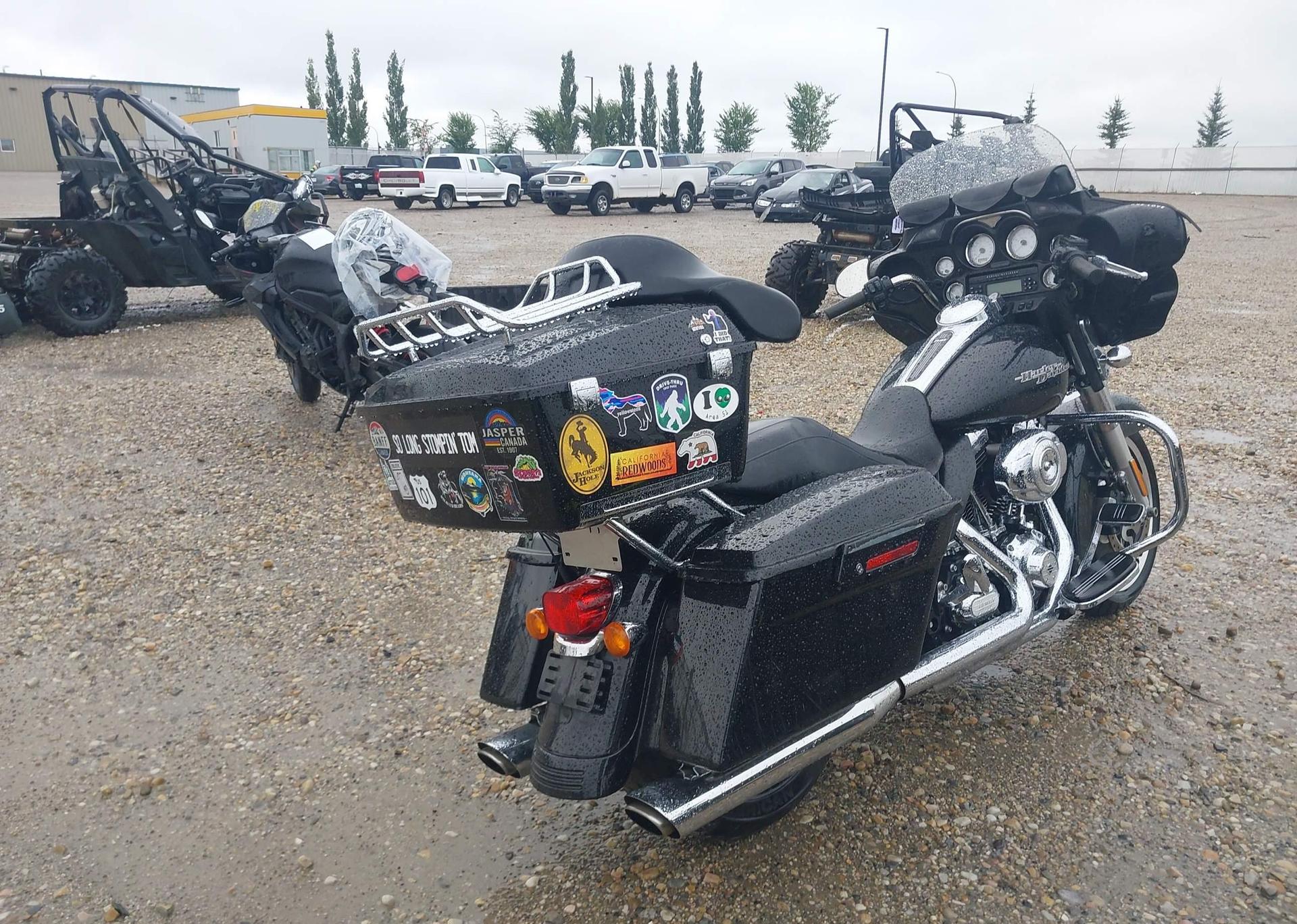 2012 HARLEY-DAVIDSON FLHX STREET GLIDE