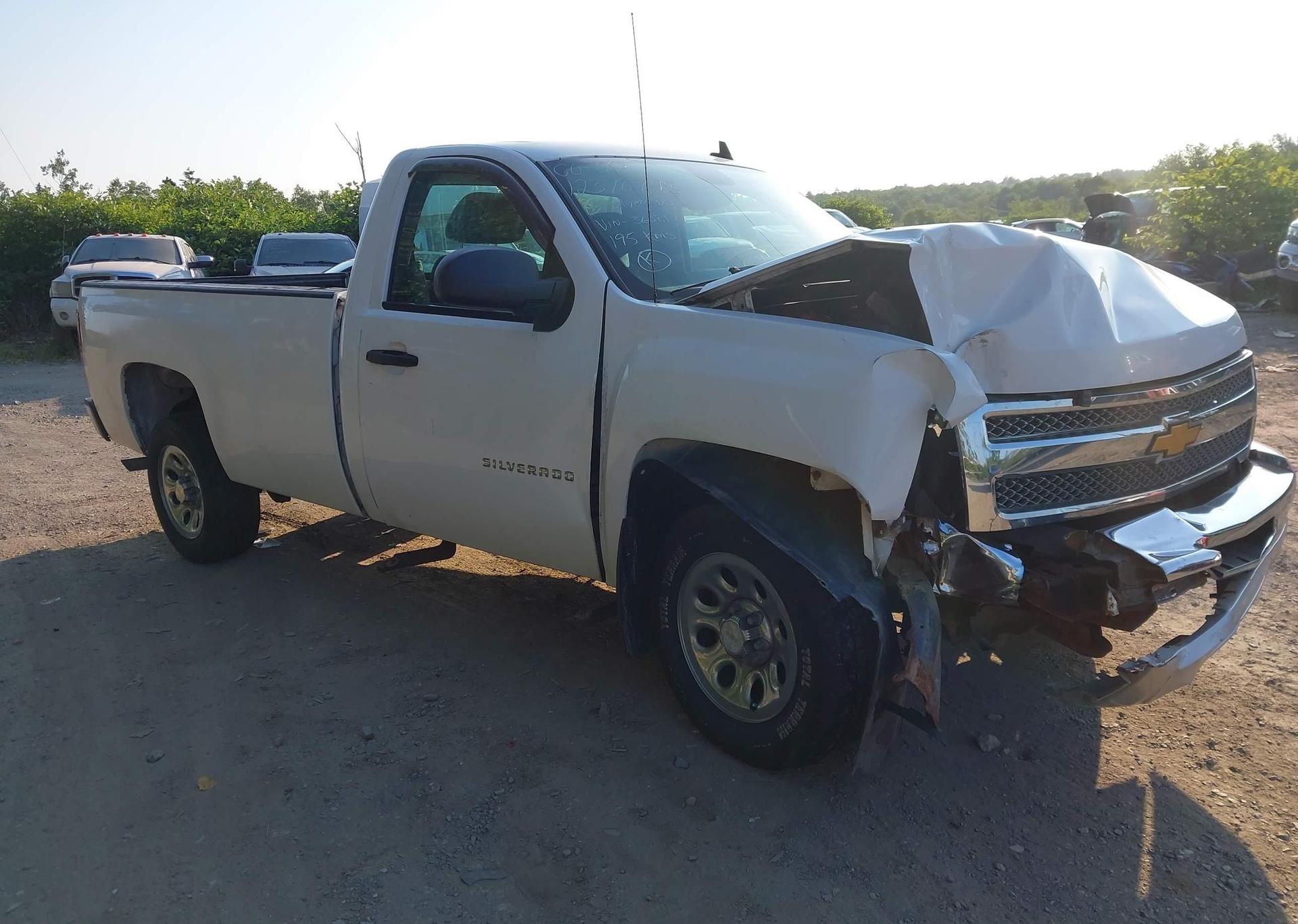 2013 CHEVROLET SILVERADO 1500 WT