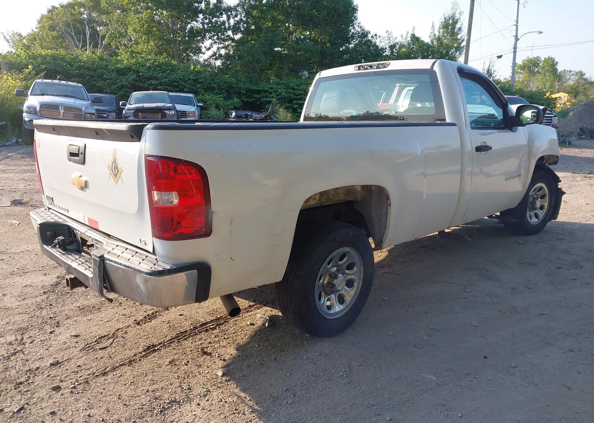 2013 CHEVROLET SILVERADO 1500 WT