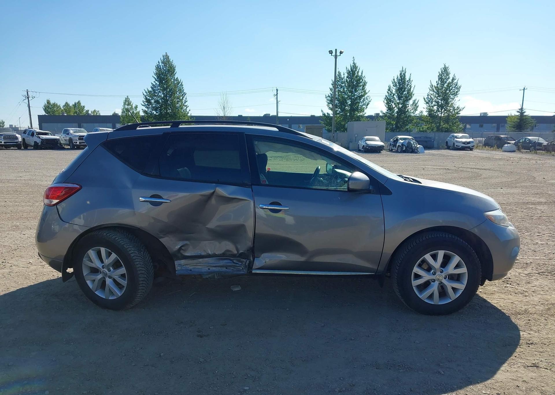 2012 NISSAN MURANO S