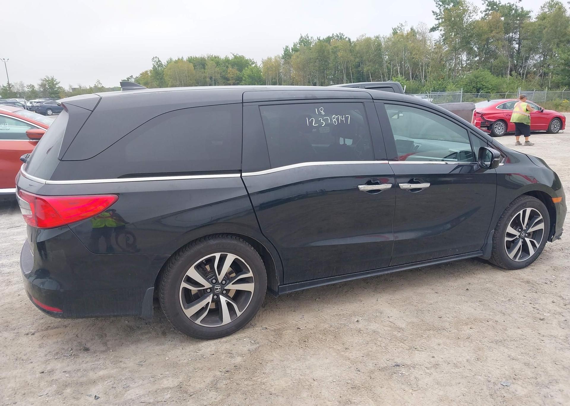 2018 HONDA ODYSSEY TOURING