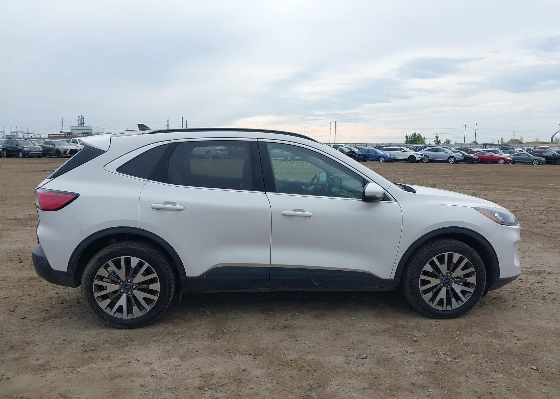 2020 FORD ESCAPE TITANIUM