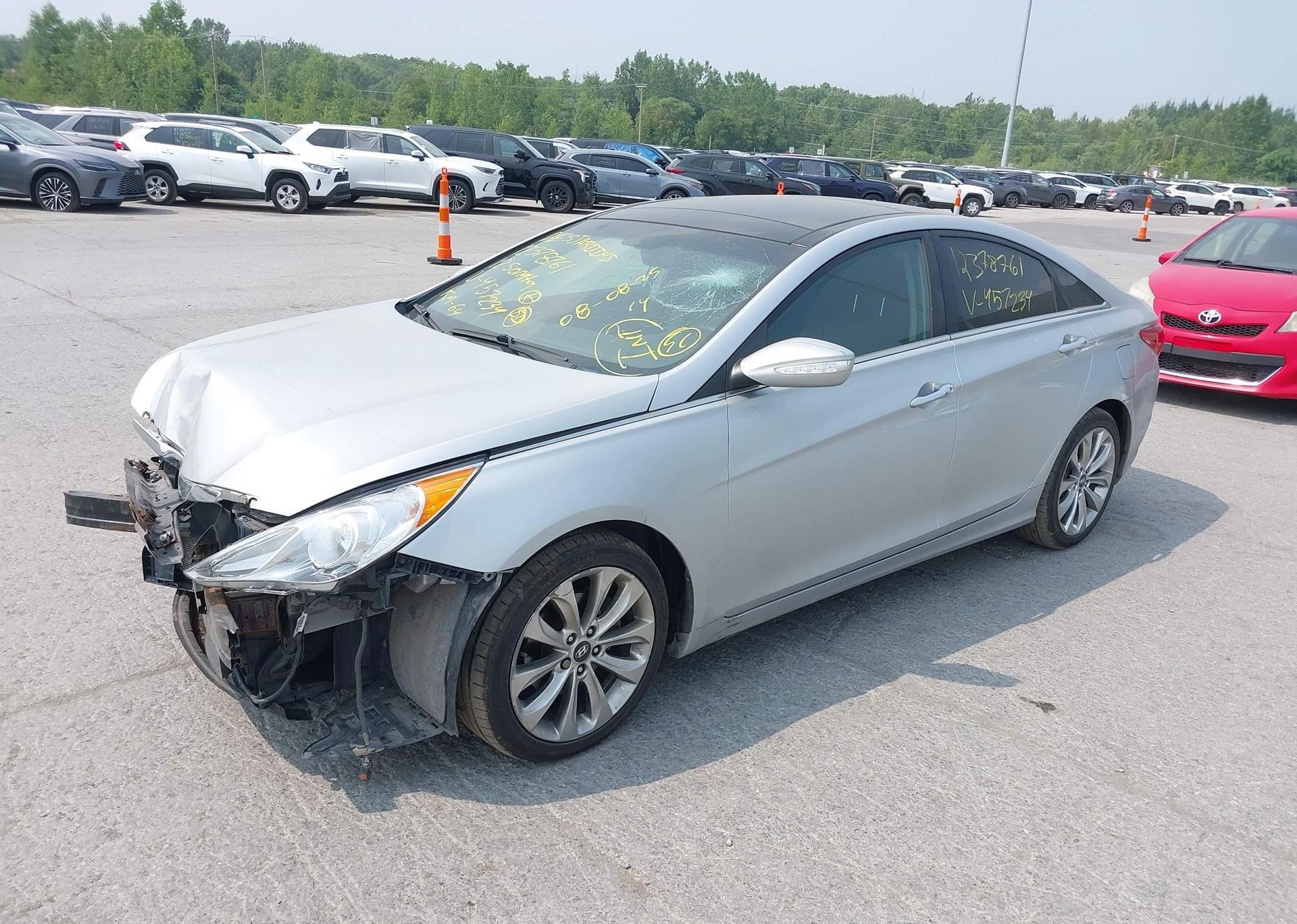 2012 HYUNDAI SONATA SE