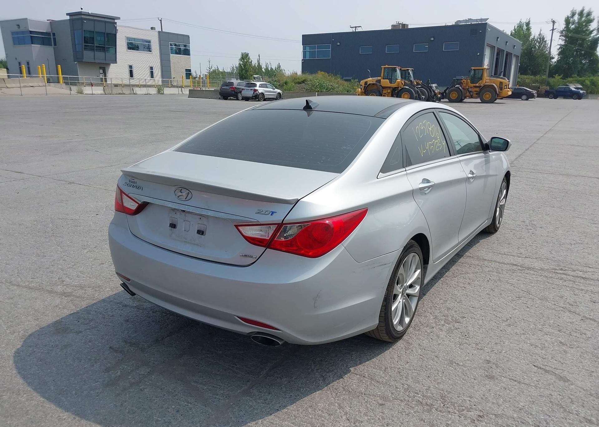 2012 HYUNDAI SONATA SE