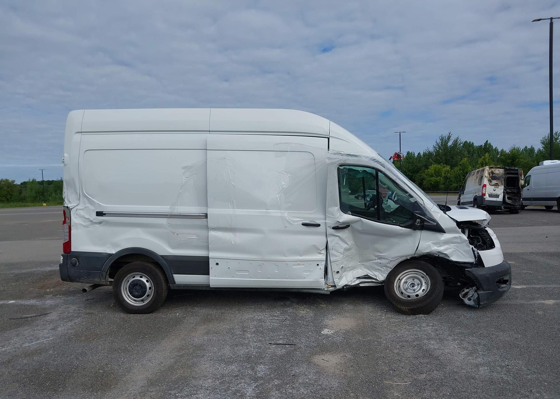 2025 FORD transit t-250