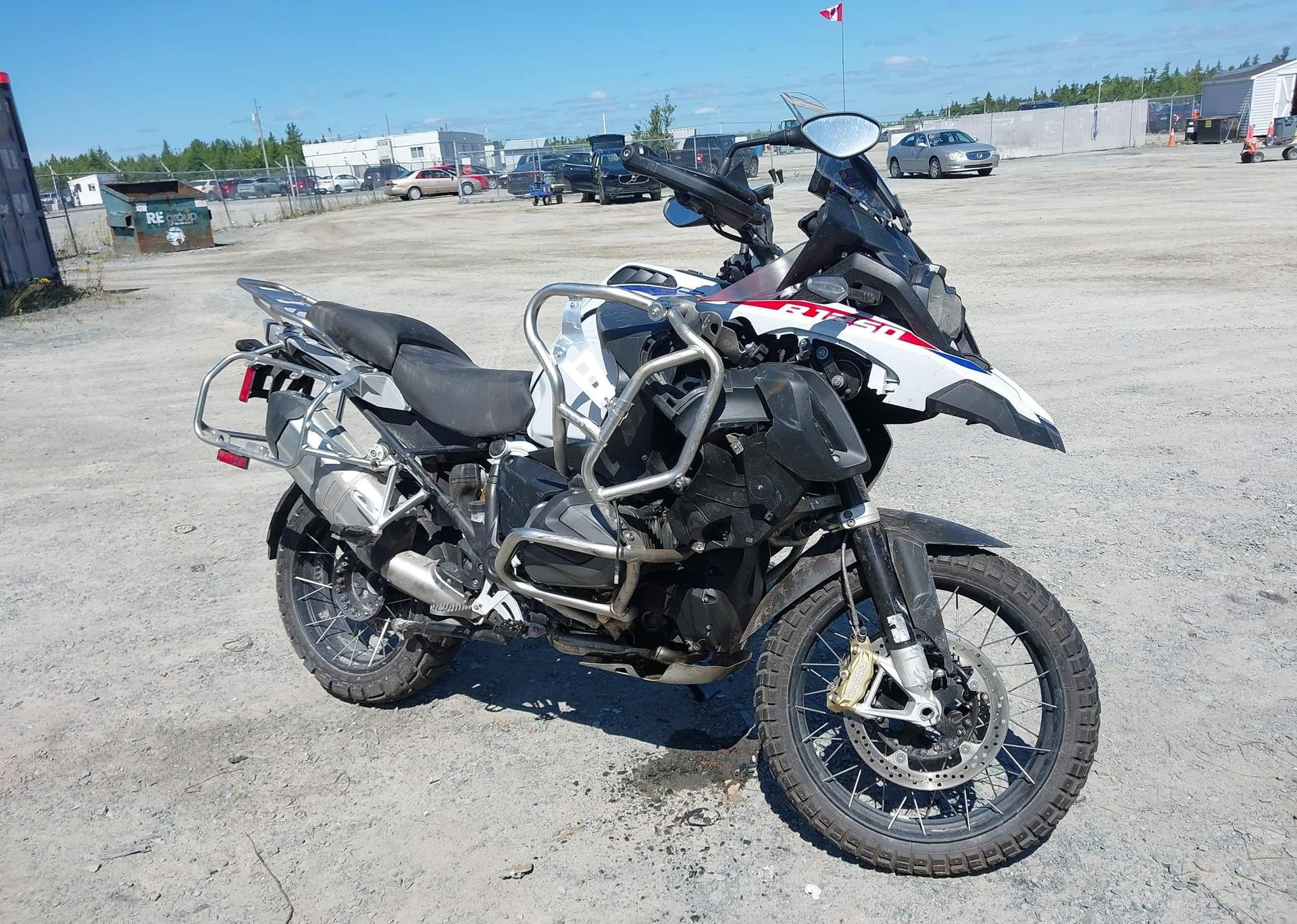 2022 BMW R 1250 GS ADVENTURE
