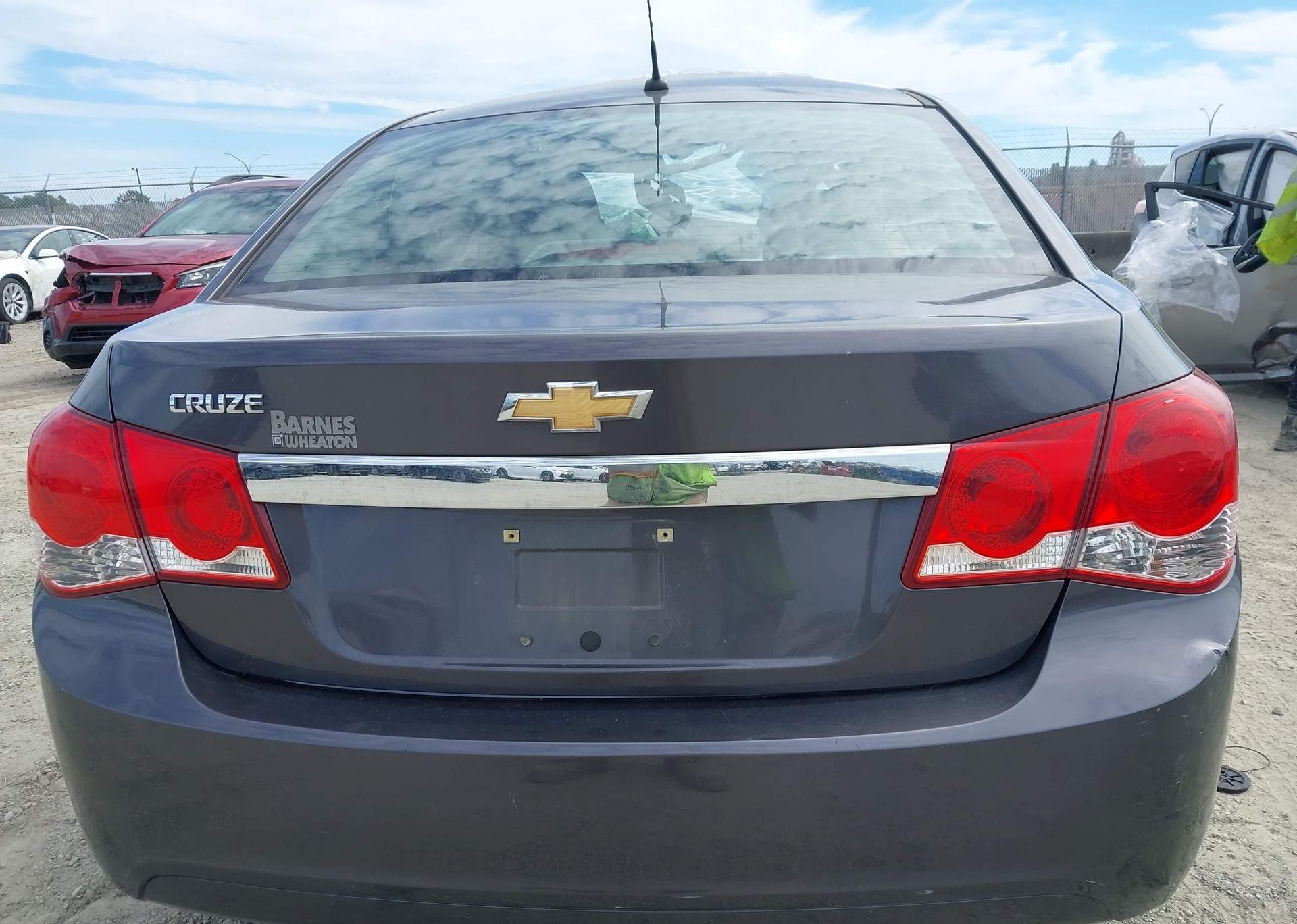 2011 CHEVROLET CRUZE LS
