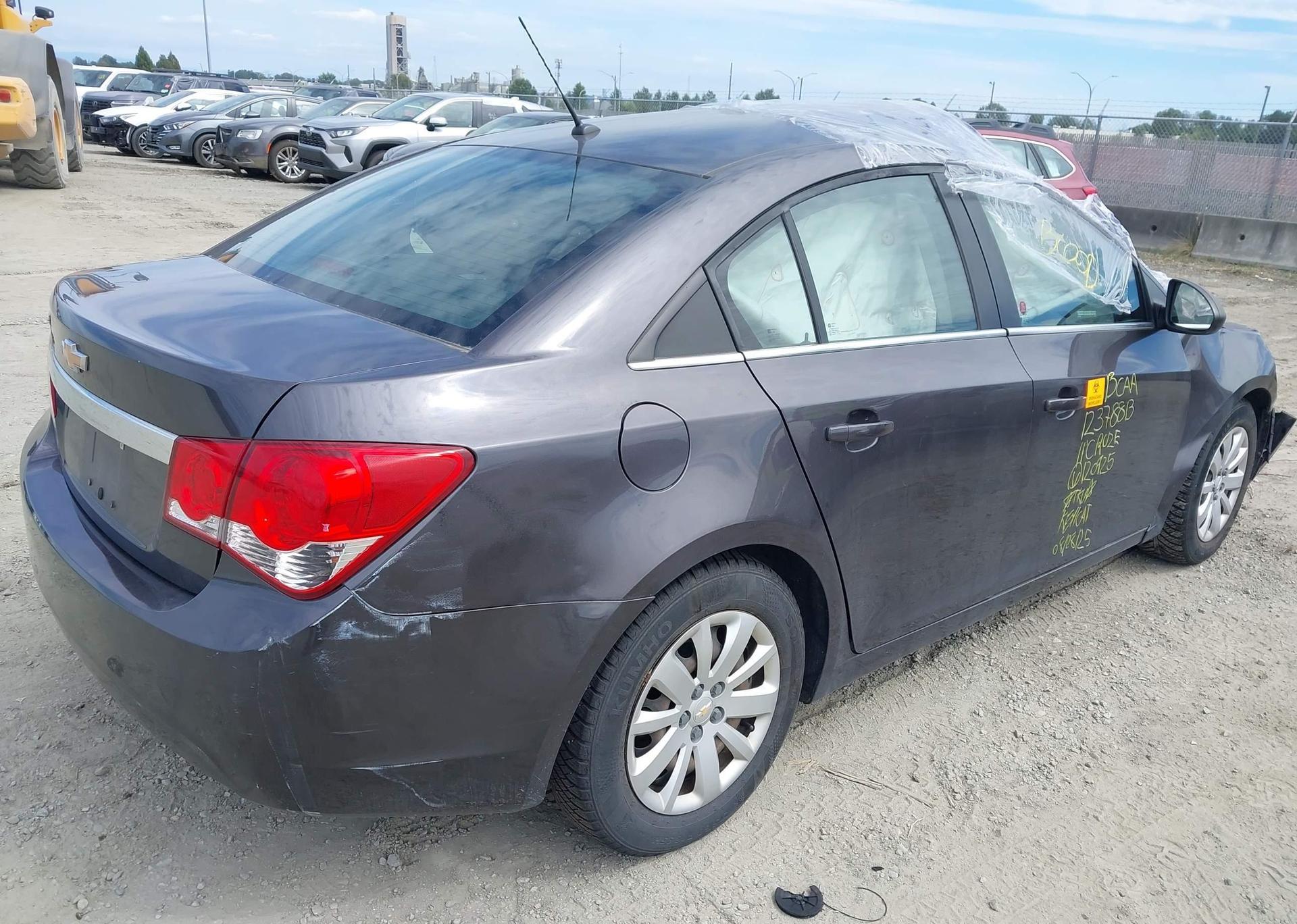 2011 CHEVROLET CRUZE LS