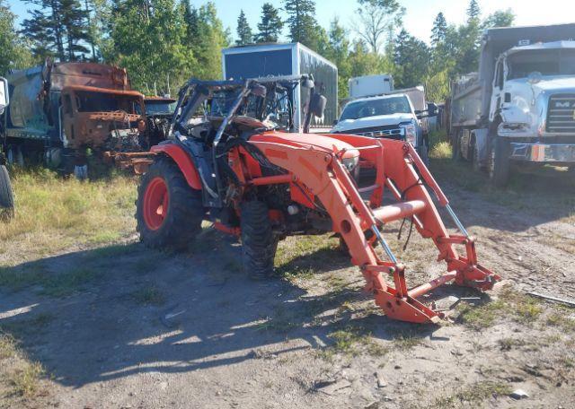 2017 Kubota TRACTOR
