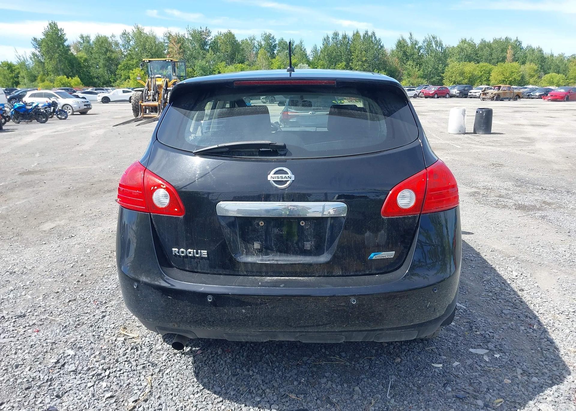 2012 NISSAN ROGUE S