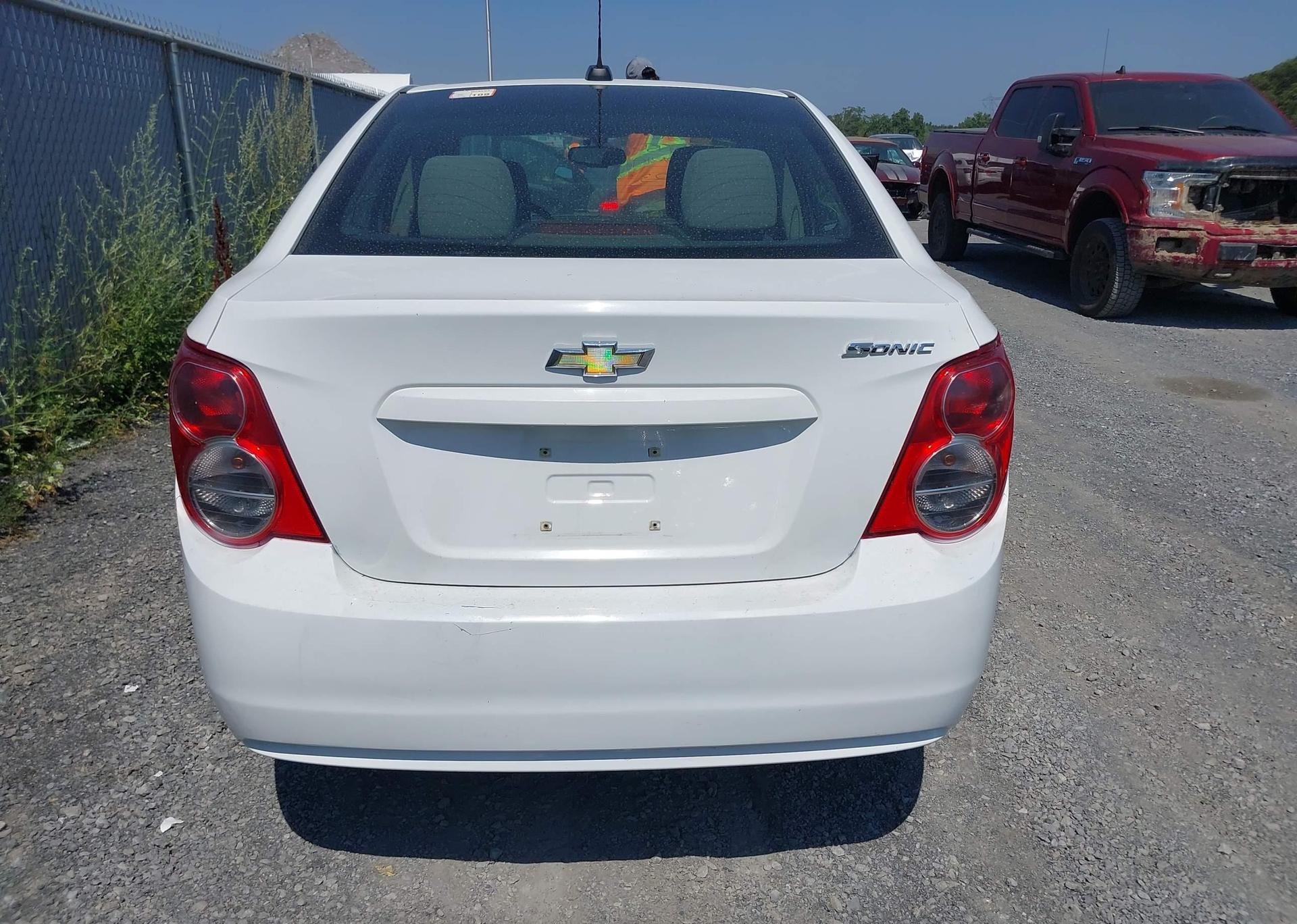 2015 CHEVROLET SONIC LS