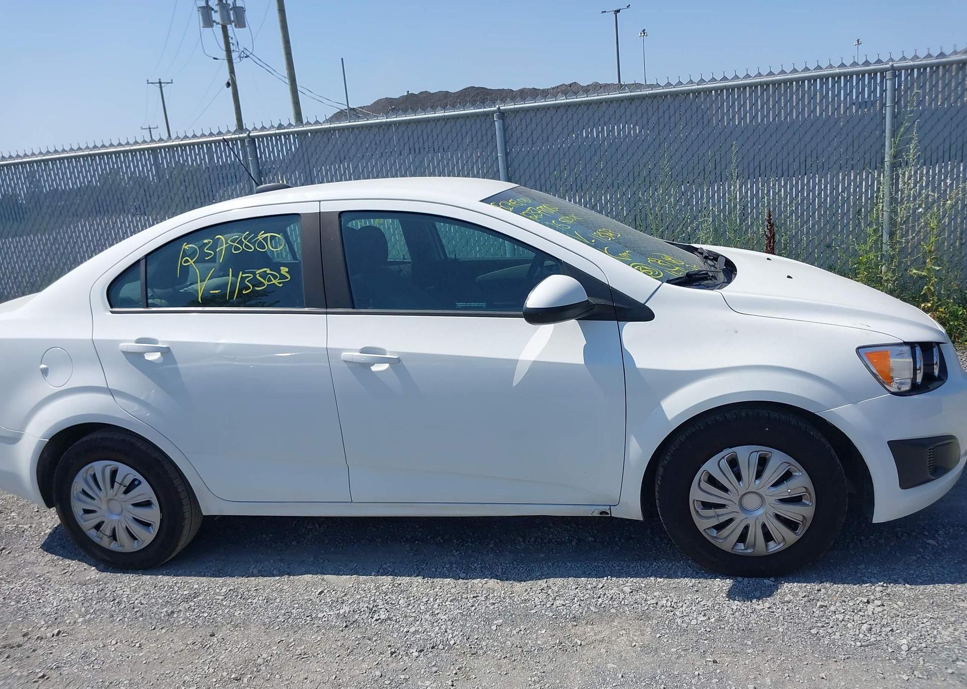 2015 CHEVROLET SONIC LS