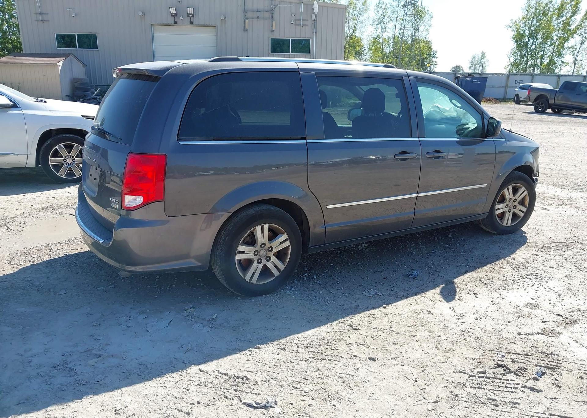 2017 DODGE GRAND CARAVAN CREW