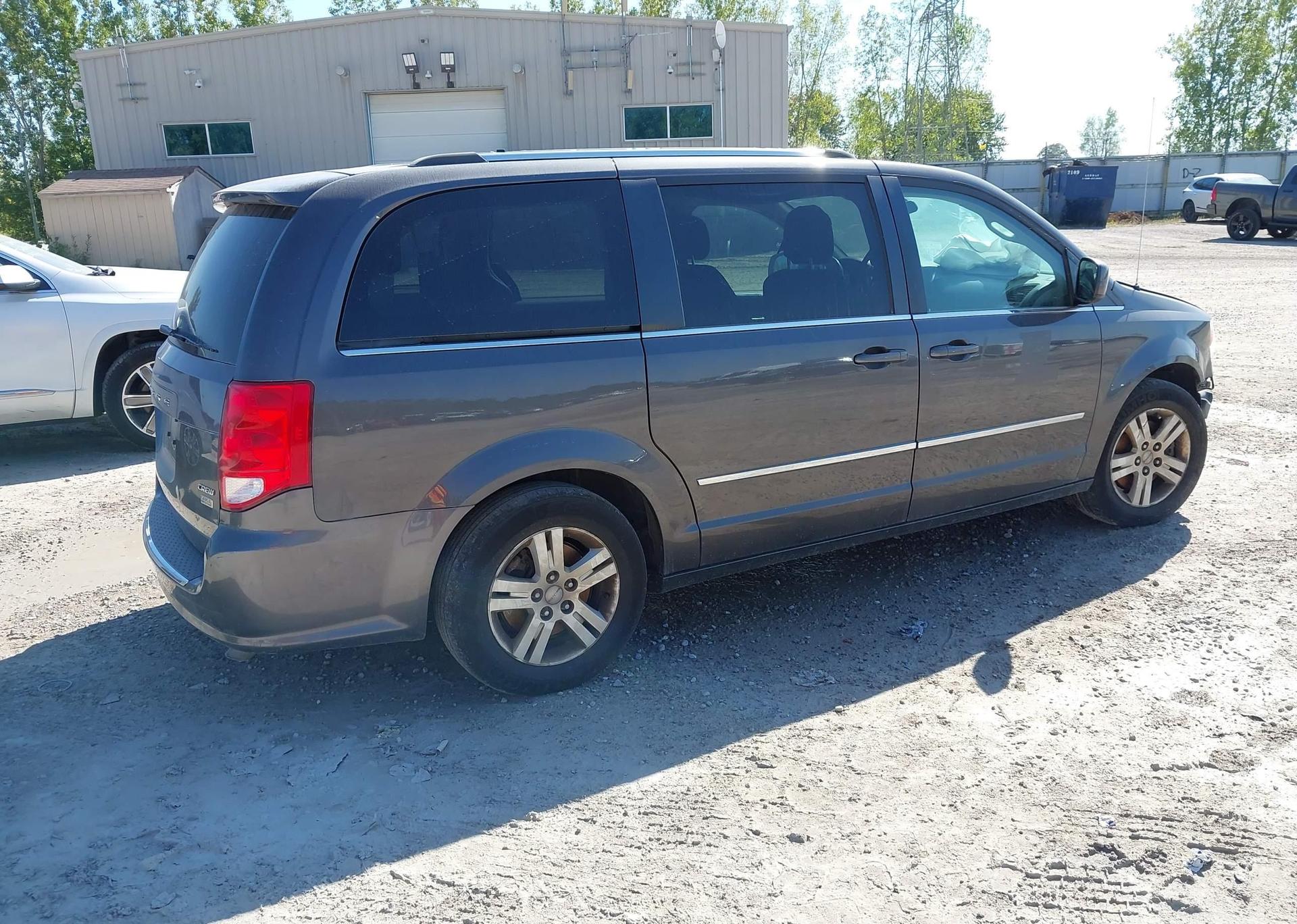2017 DODGE GRAND CARAVAN CREW