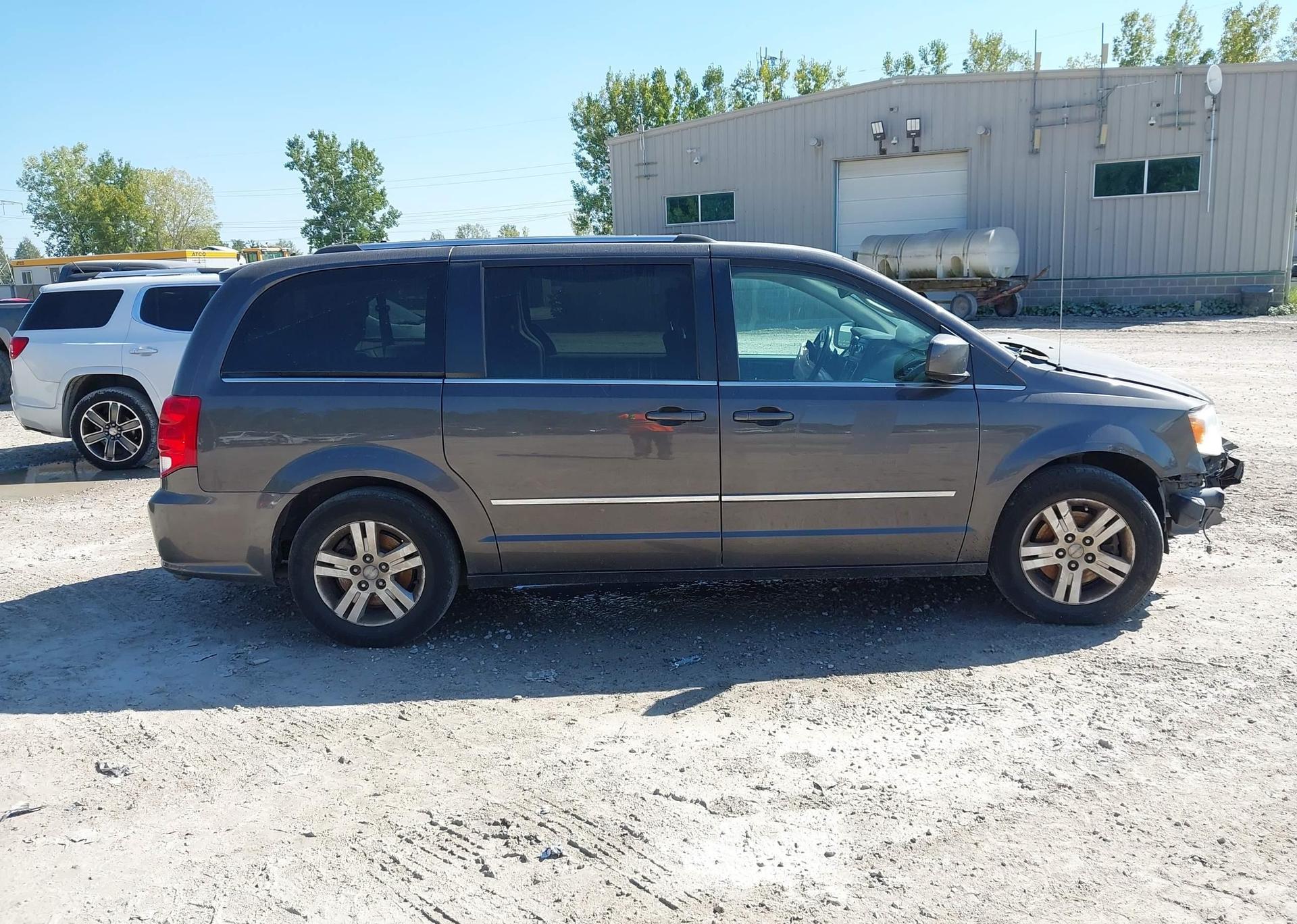 2017 DODGE GRAND CARAVAN CREW