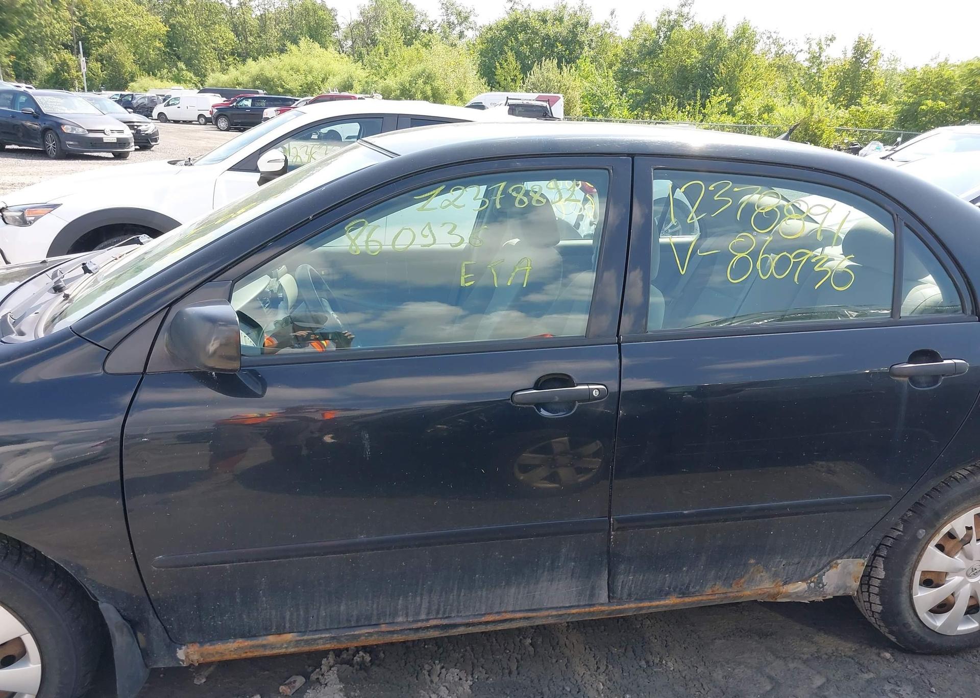 2005 TOYOTA COROLLA CE
