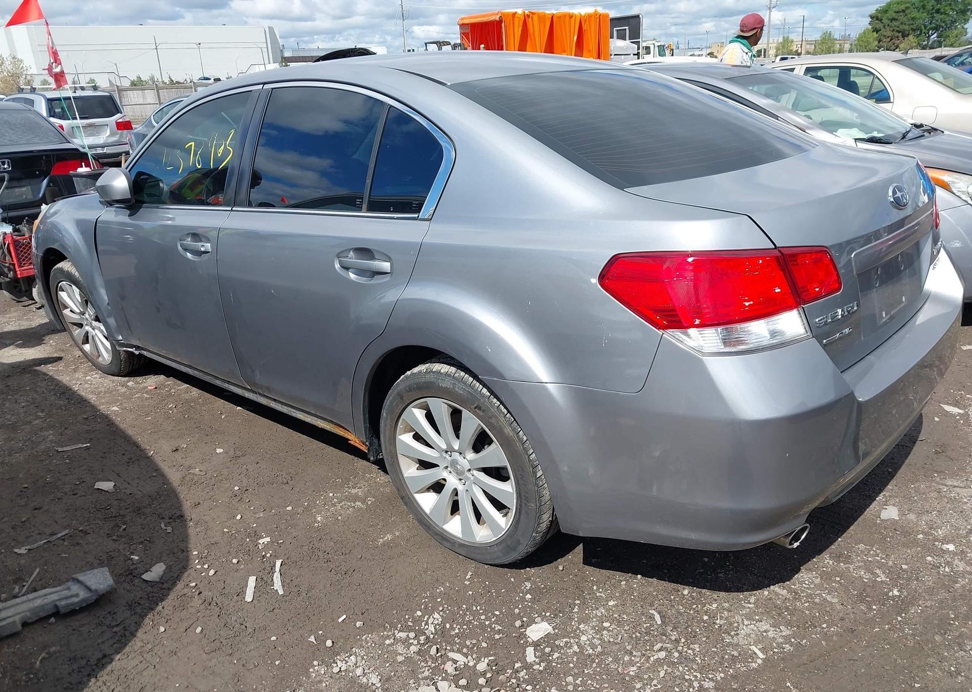 2011 SUBARU LEGACY 3.6R PREMIUM