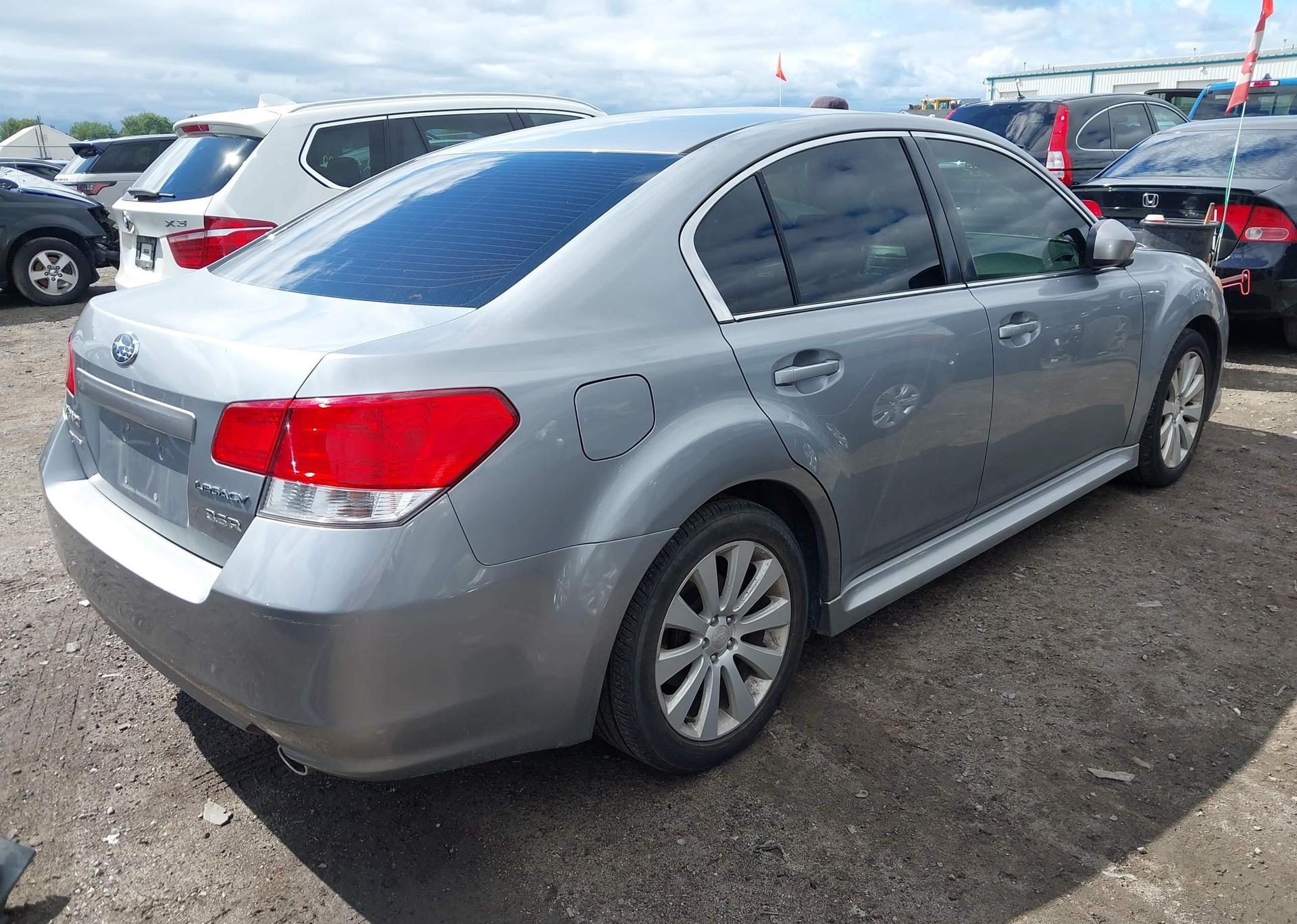 2011 SUBARU LEGACY 3.6R PREMIUM