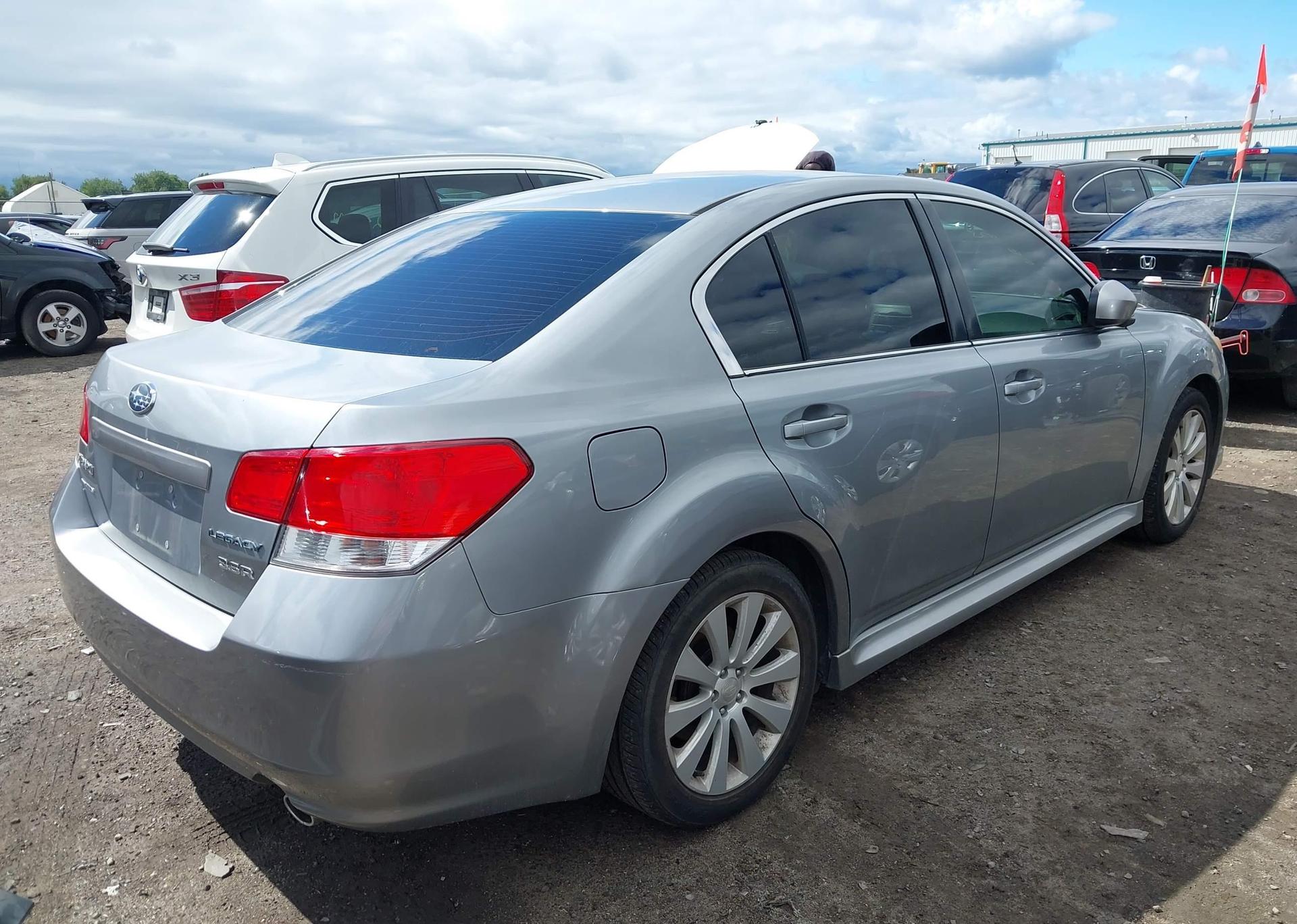 2011 SUBARU LEGACY 3.6R PREMIUM