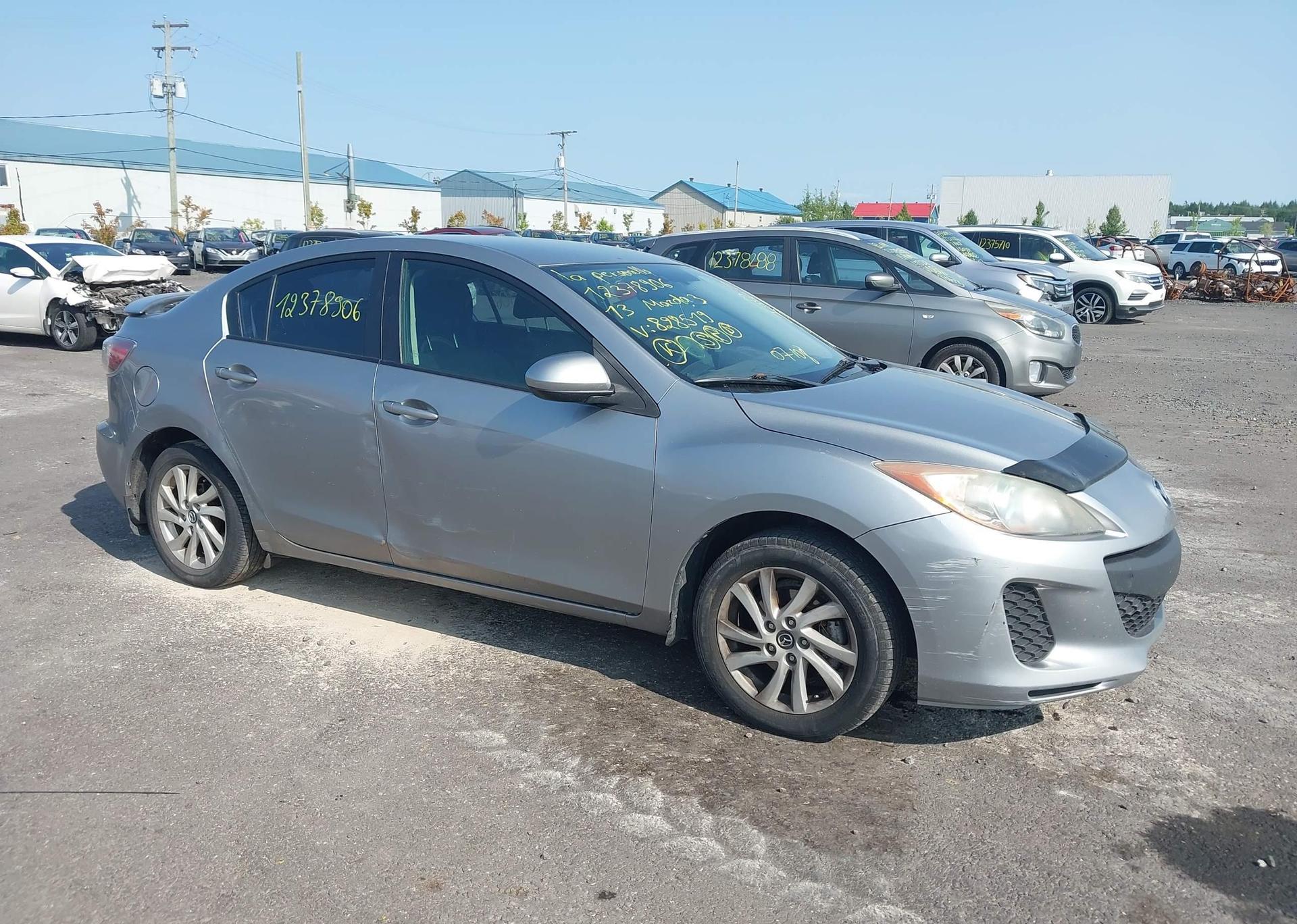 2013 MAZDA 3 I