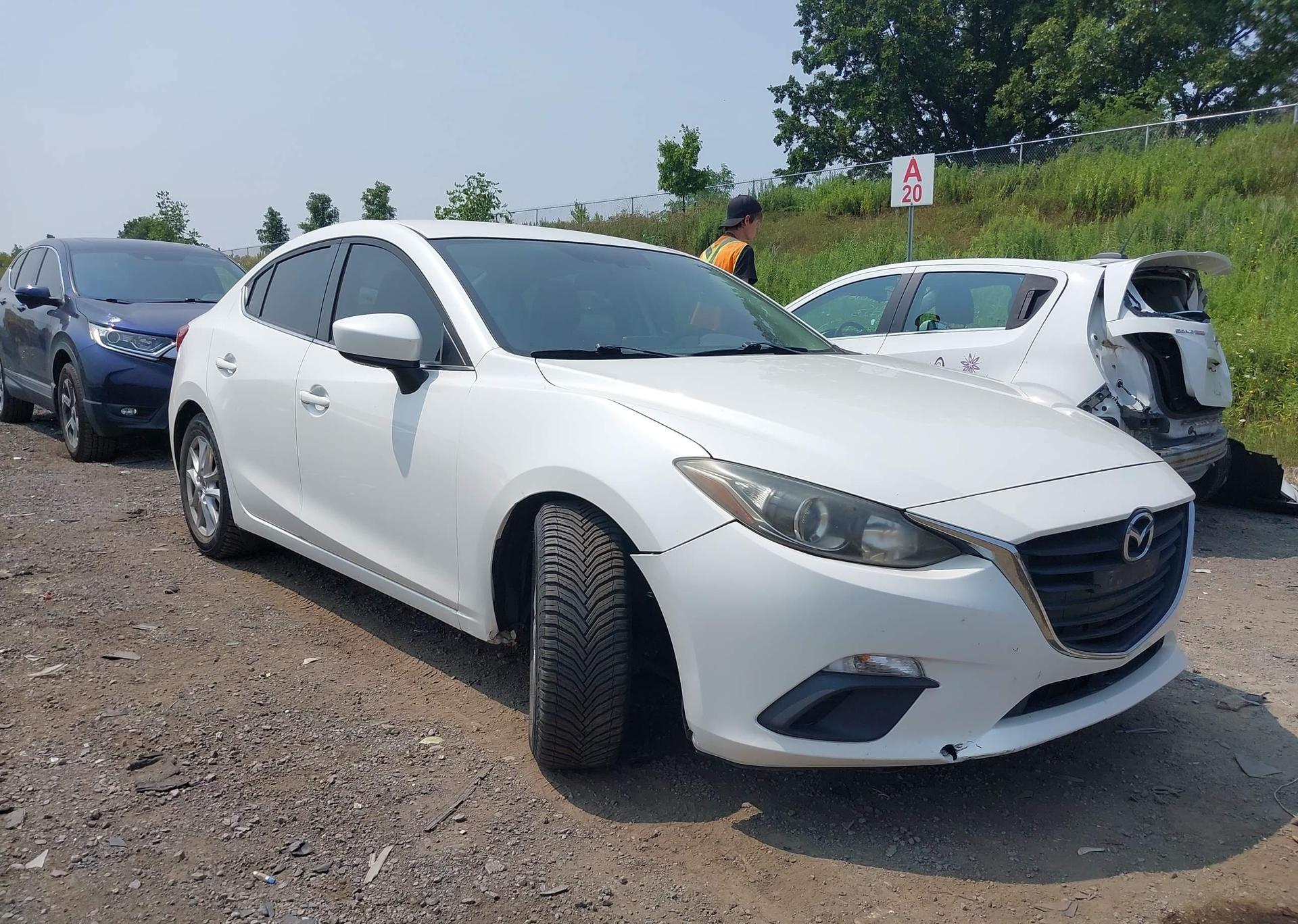 2014 MAZDA 3 TOURING