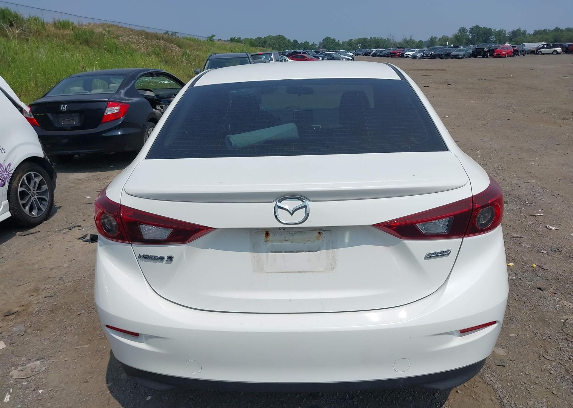2014 MAZDA 3 TOURING