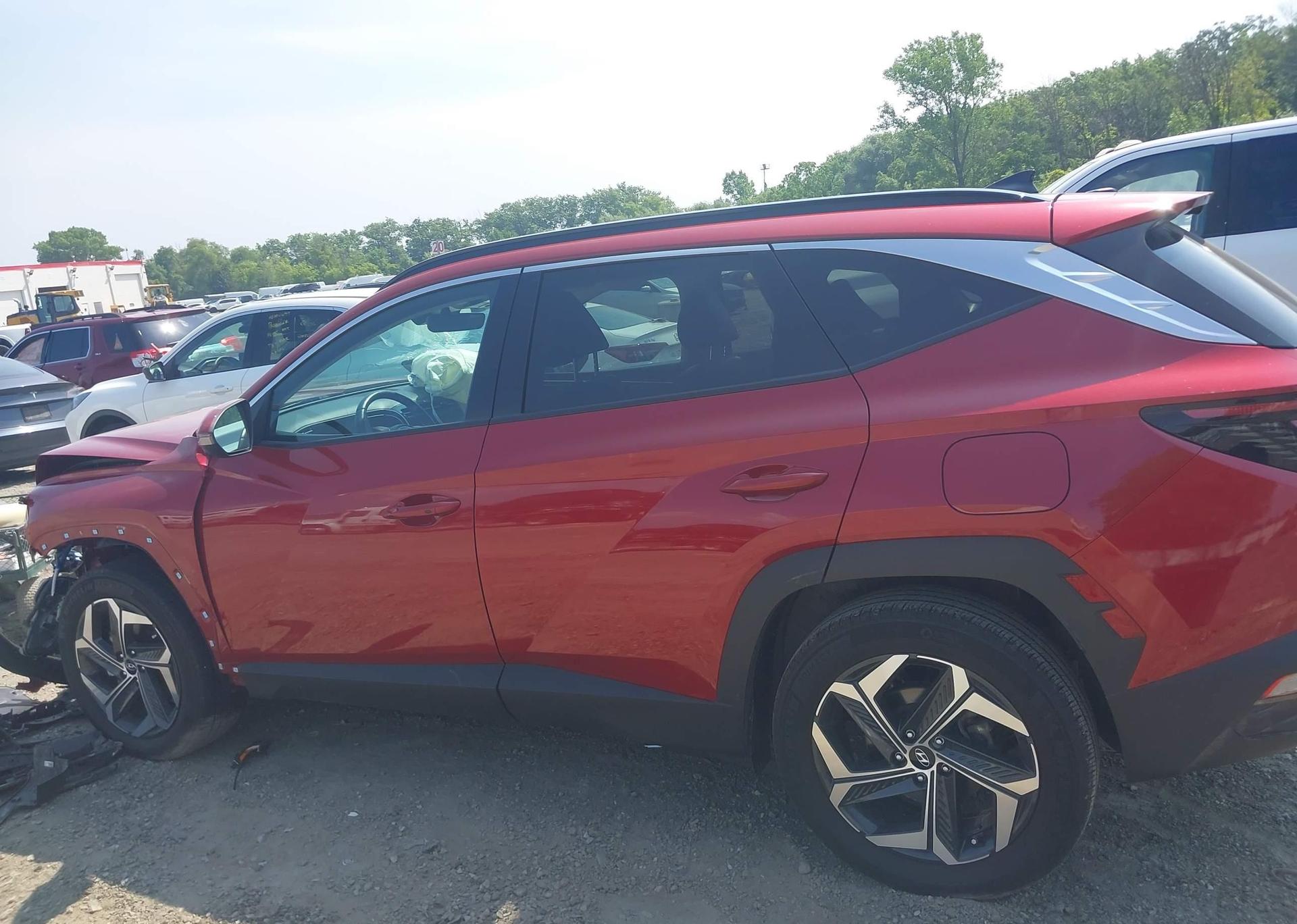 2022 HYUNDAI TUCSON LUXURY