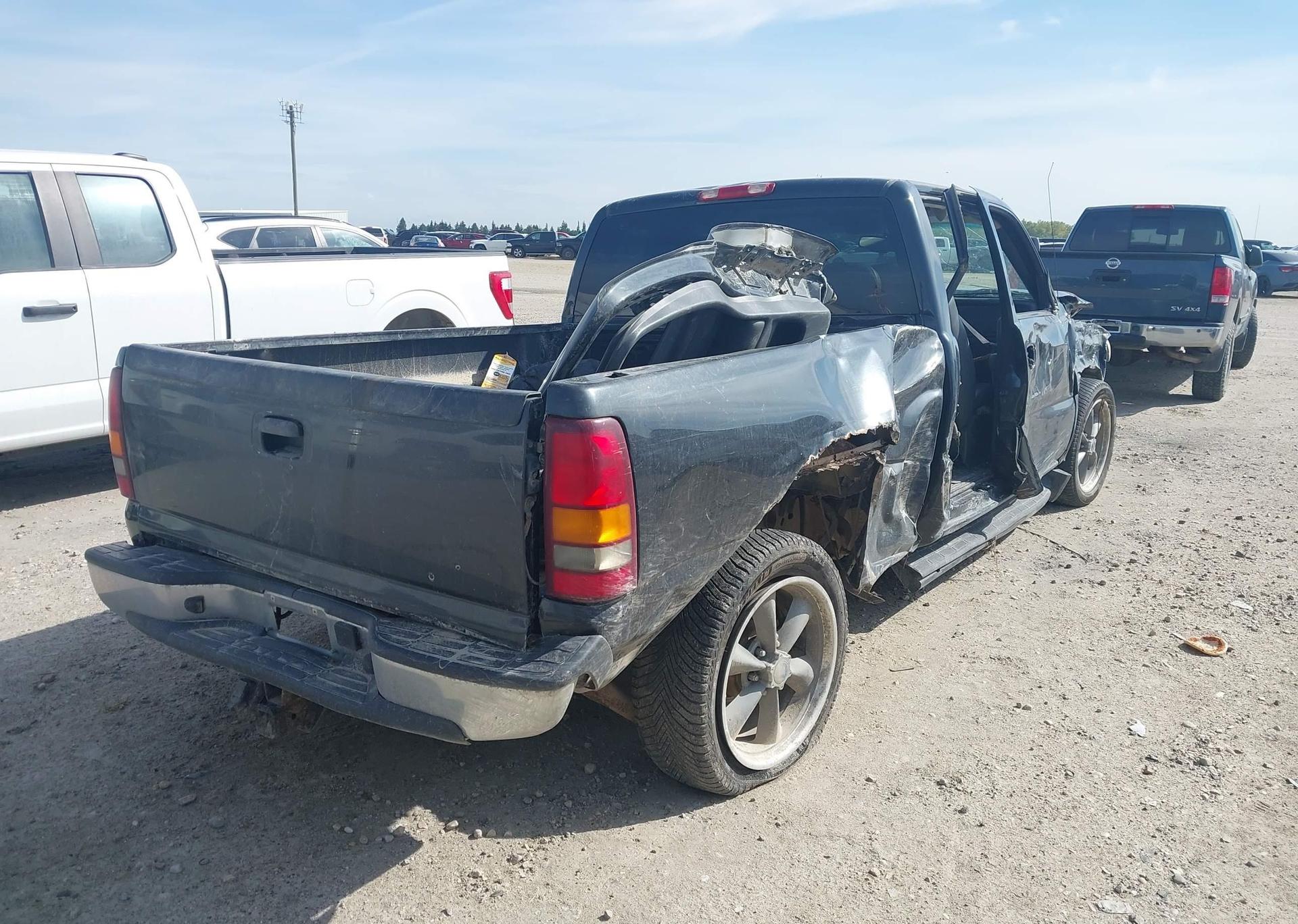 2003 GMC NEW SIERRA C1500